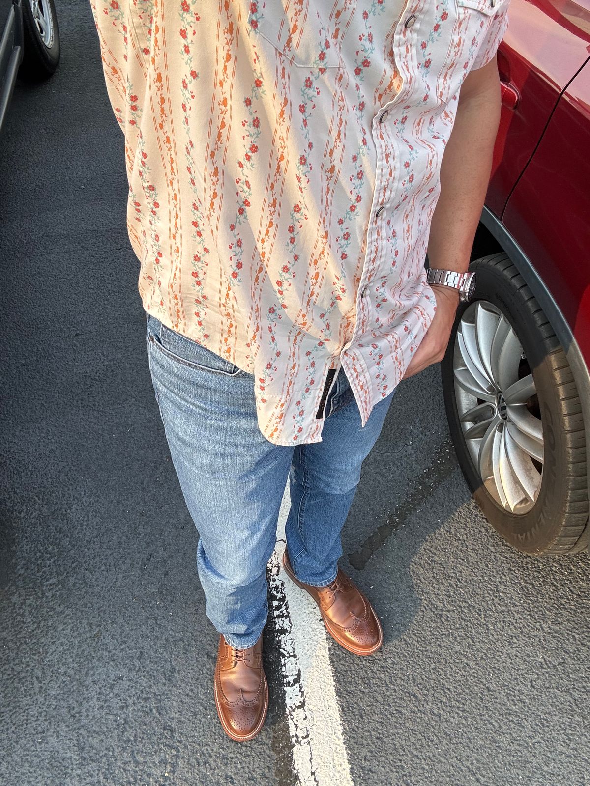 Photo by Bota71 on March 20, 2026 of the Grant Stone Longwing in Horween Dune Chromexcel.