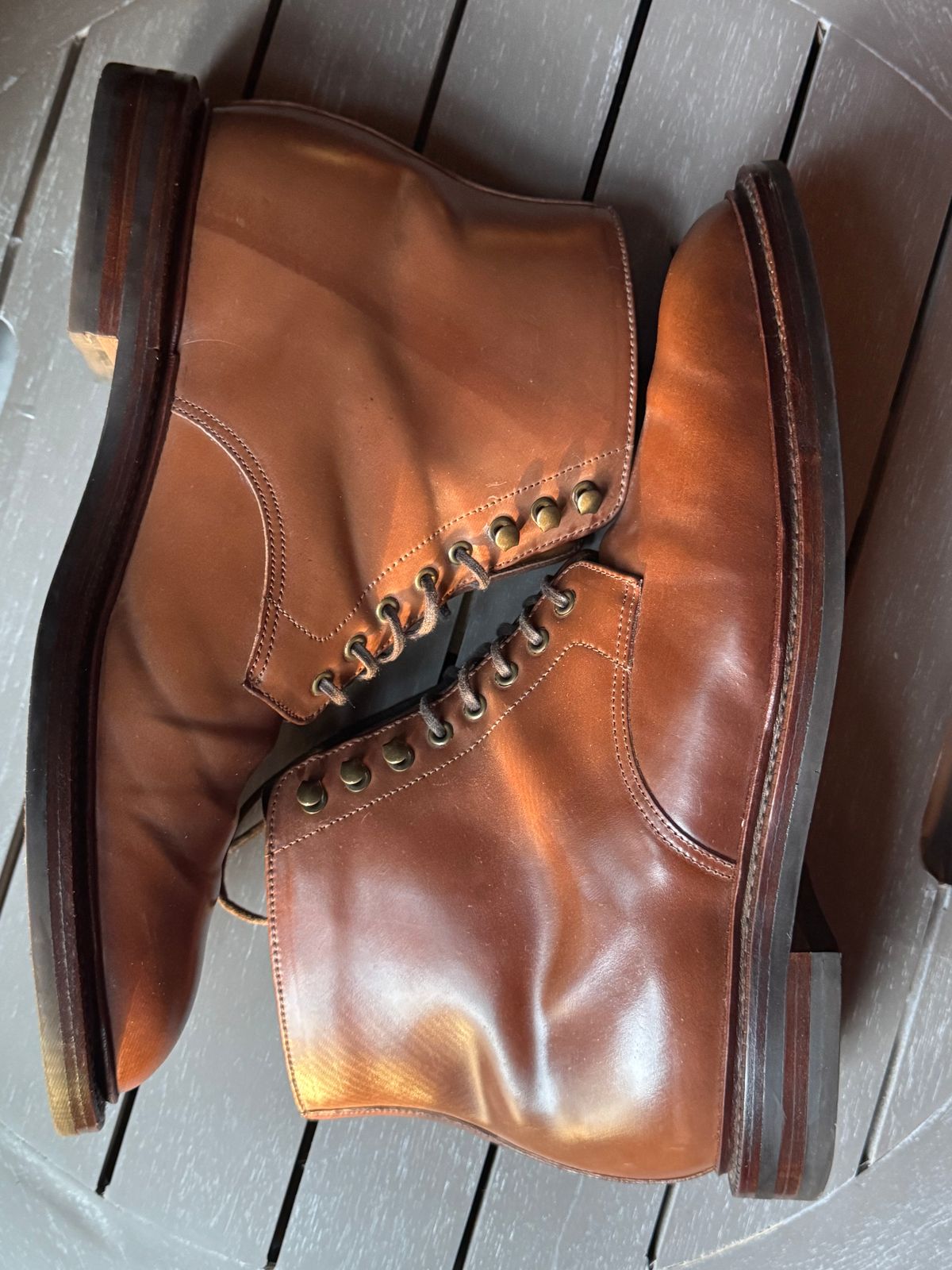 Photo by Bota71 on December 5, 2024 of the Grant Stone Edward Boot in Horween Honey Glazed Shell Cordovan.