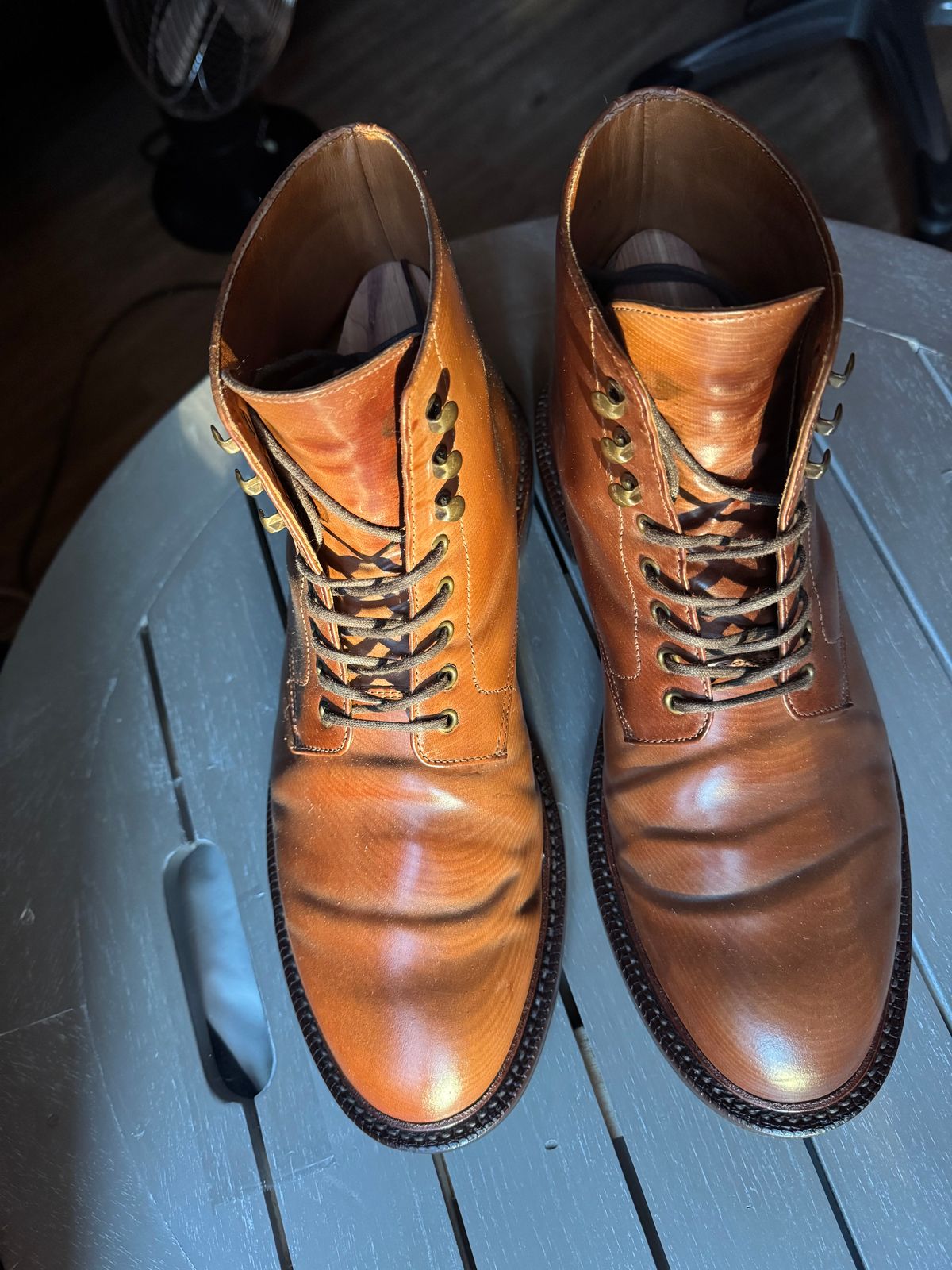 Photo by Bota71 on December 5, 2024 of the Grant Stone Edward Boot in Horween Honey Glazed Shell Cordovan.