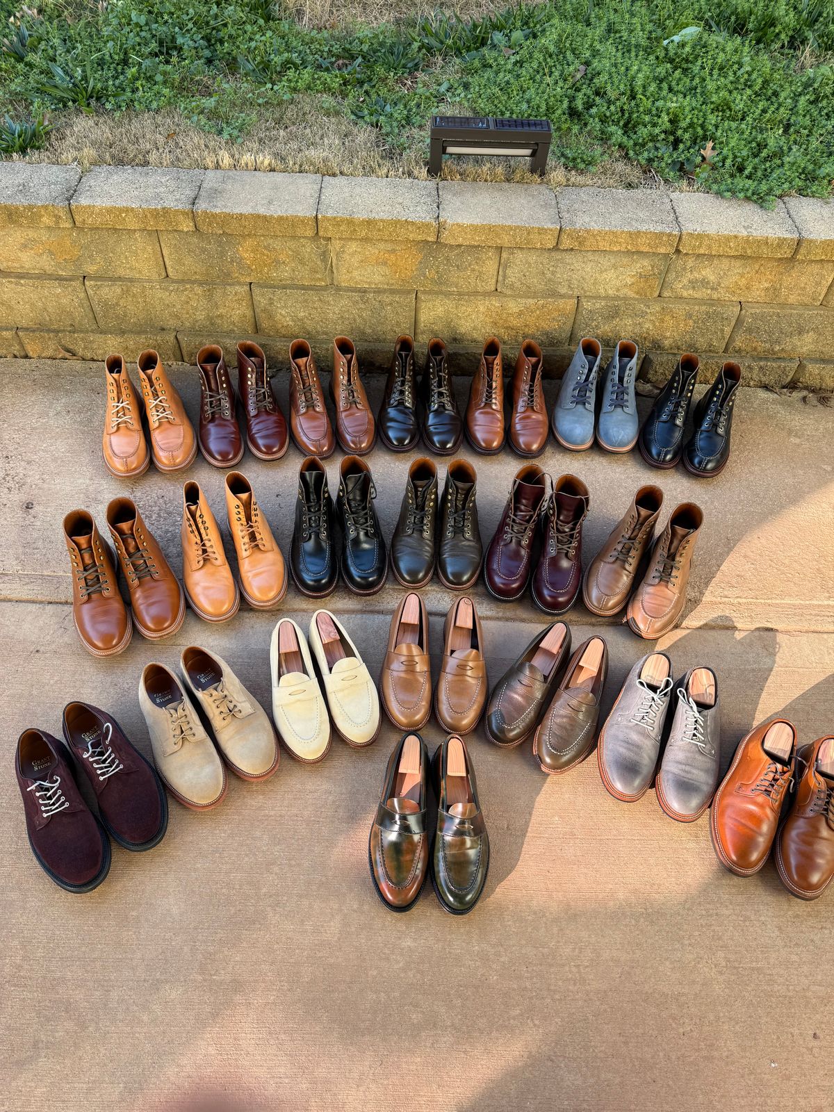 Photo by Bota71 on January 1, 2026 of the Grant Stone Edward Boot in Horween Honey Glazed Shell Cordovan.