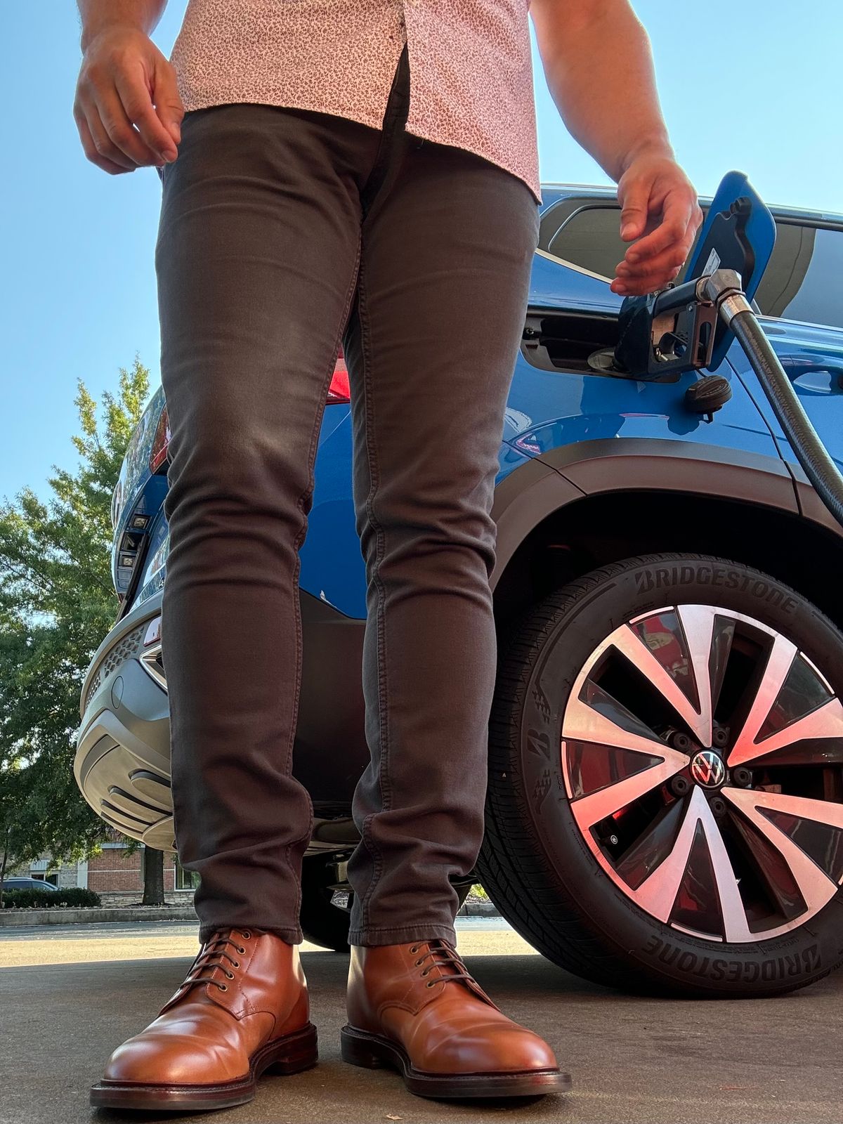 Photo by Bota71 on October 8, 2024 of the Grant Stone Edward Boot in Horween Honey Glazed Shell Cordovan.