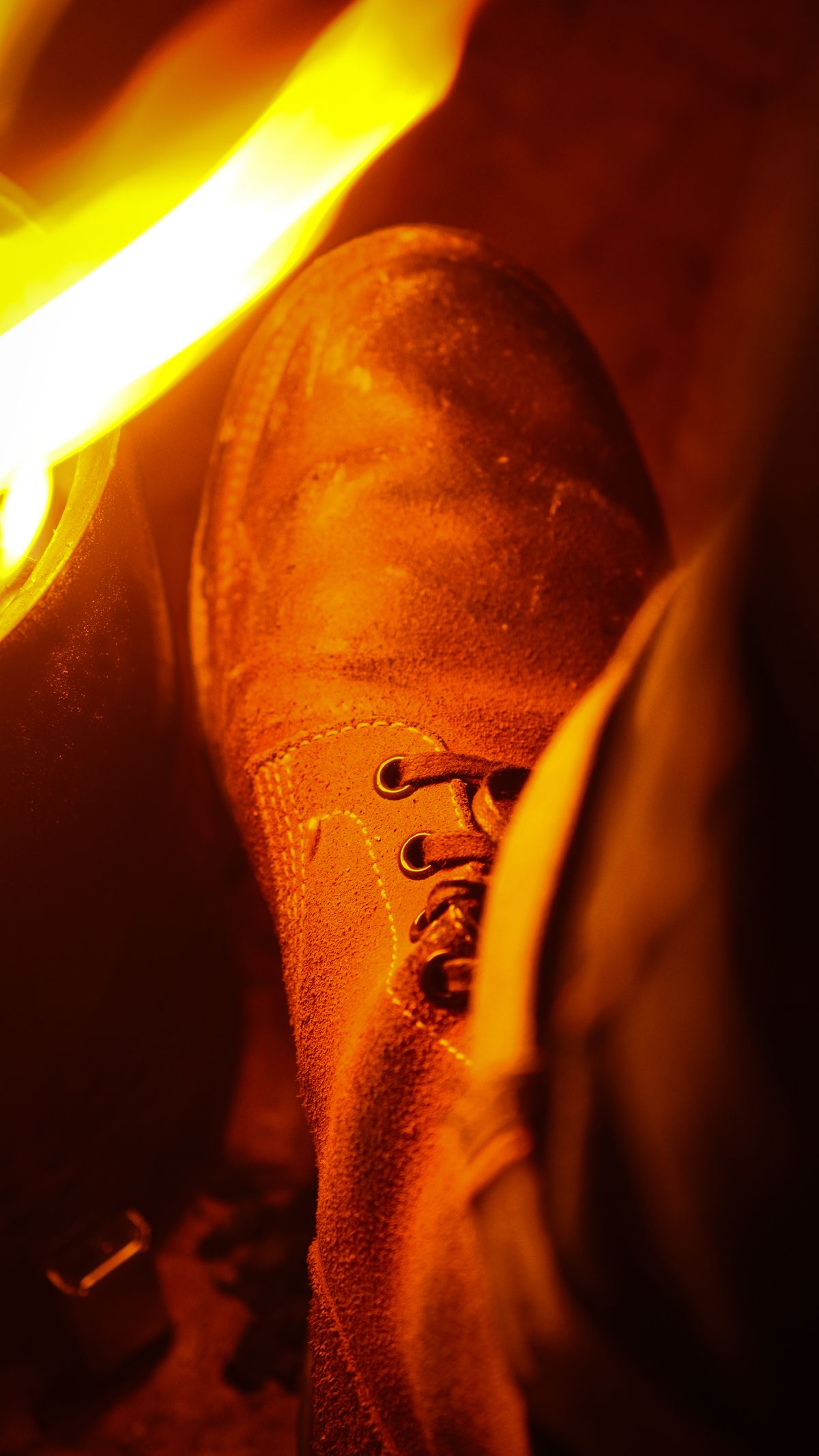 Photo by yuswang on December 26, 2023 of the Viberg Boondocker in Horween Natural Chromexcel Roughout.