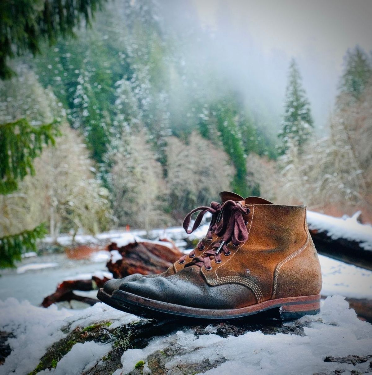 Photo by yuswang on March 4, 2024 of the Viberg Boondocker in Horween Natural Chromexcel Roughout.