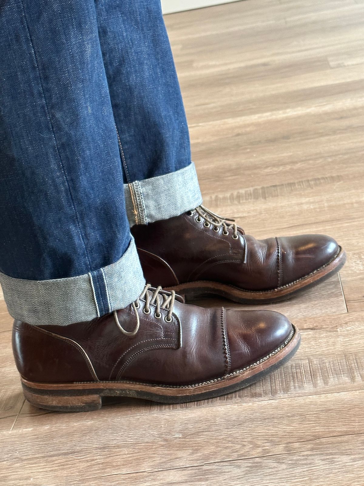 Photo by yuswang on June 2, 2024 of the Viberg Officer Boot in Gallun Cigar Viking Calf.