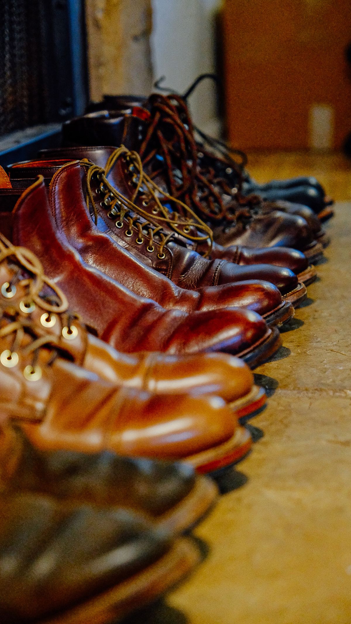 Photo by yuswang on December 27, 2024 of the Viberg Officer Boot in Gallun Cigar Viking Calf.