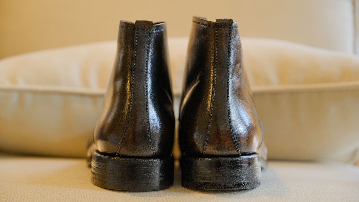 Photo by yuswang on October 3, 2025 of the Dimissinano & Miller Three-piece ankle boot in Horse avant corpo, black.