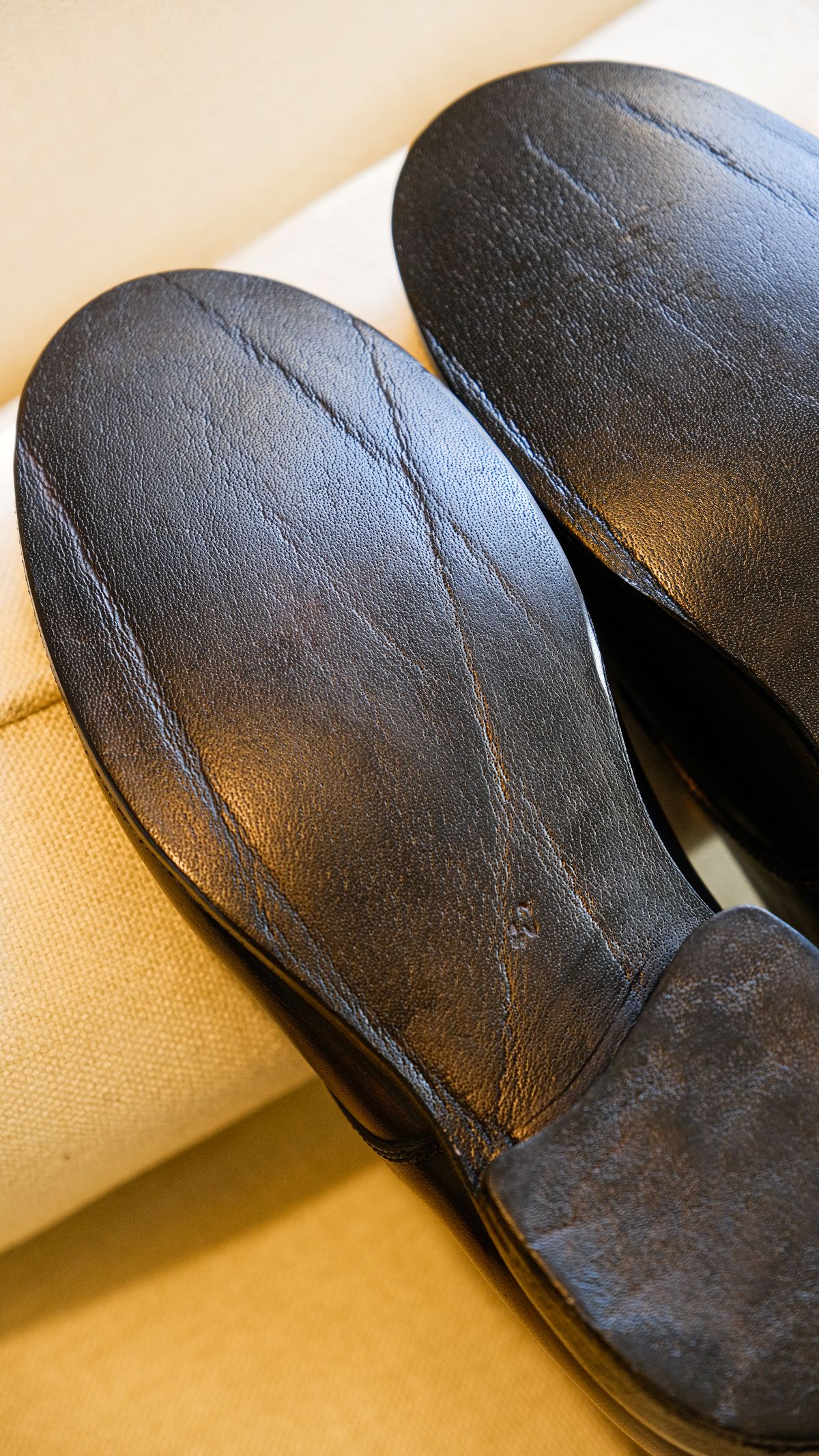 Photo by yuswang on October 3, 2025 of the Dimissinano & Miller Three-piece ankle boot in Horse avant corpo, black.