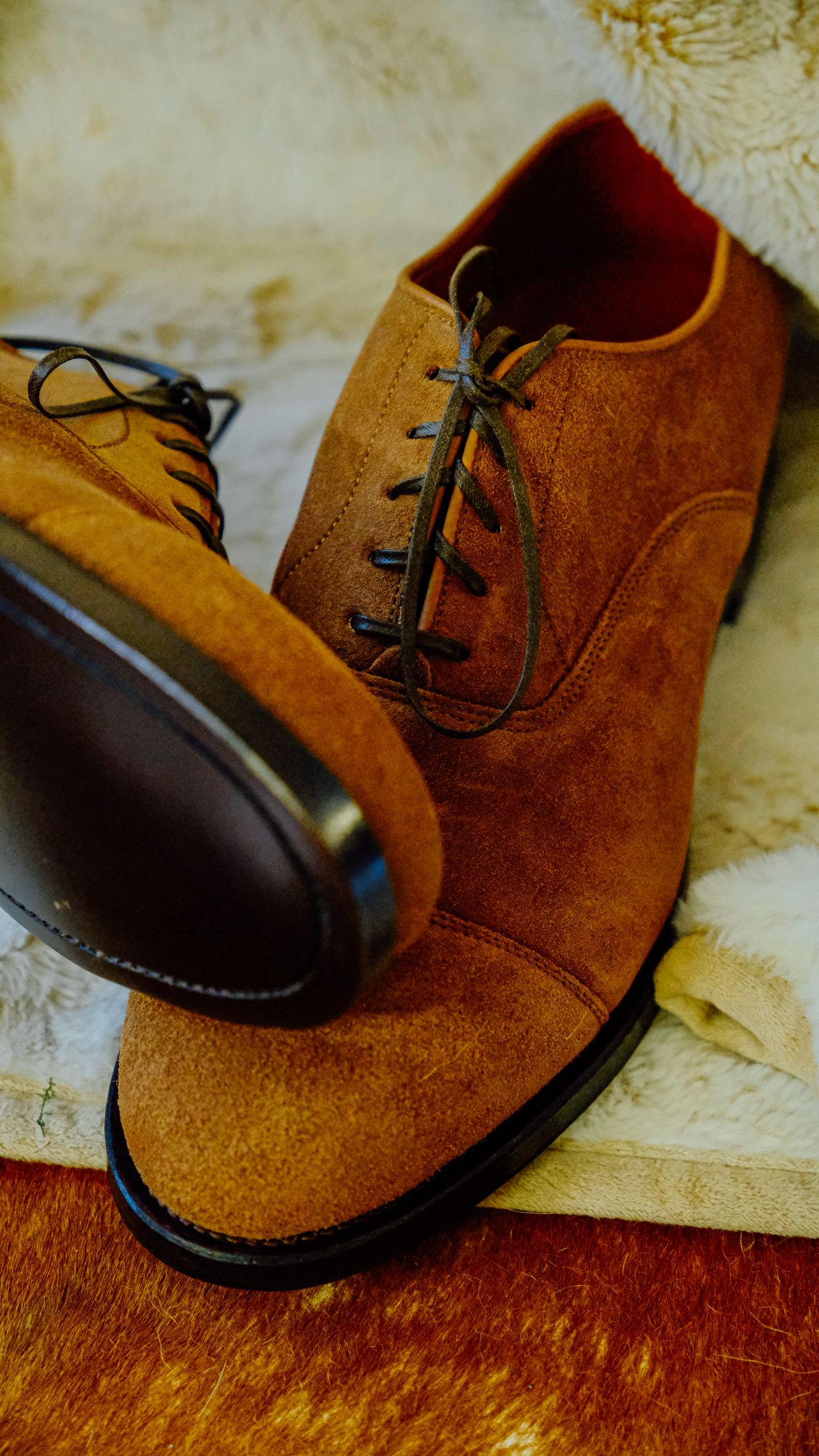 Photo by yuswang on January 7, 2025 of the Viberg Bastion Oxford in Acero Janus Calf Suede.