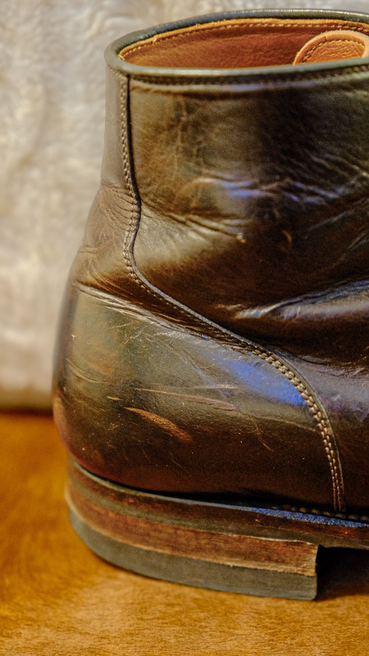 Photo by yuswang on December 24, 2024 of the Viberg Service Boot in Gallun Moose Viking Calf.