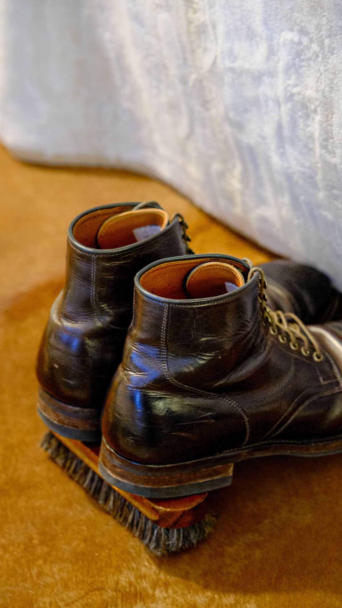 Photo by yuswang on December 24, 2024 of the Viberg Service Boot in Gallun Moose Viking Calf.