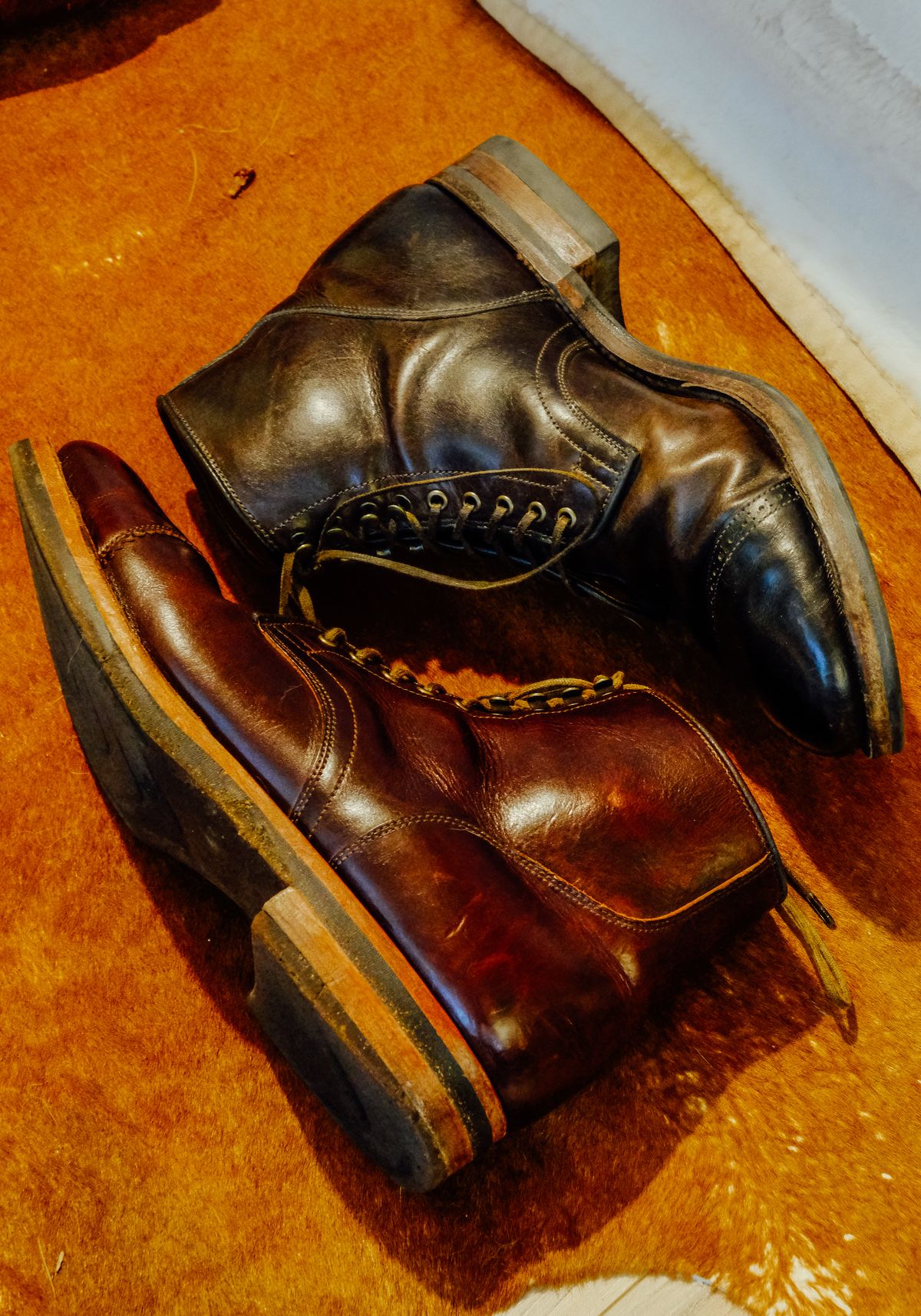 Photo by yuswang on January 13, 2025 of the Viberg Service Boot in Gallun Moose Viking Calf.