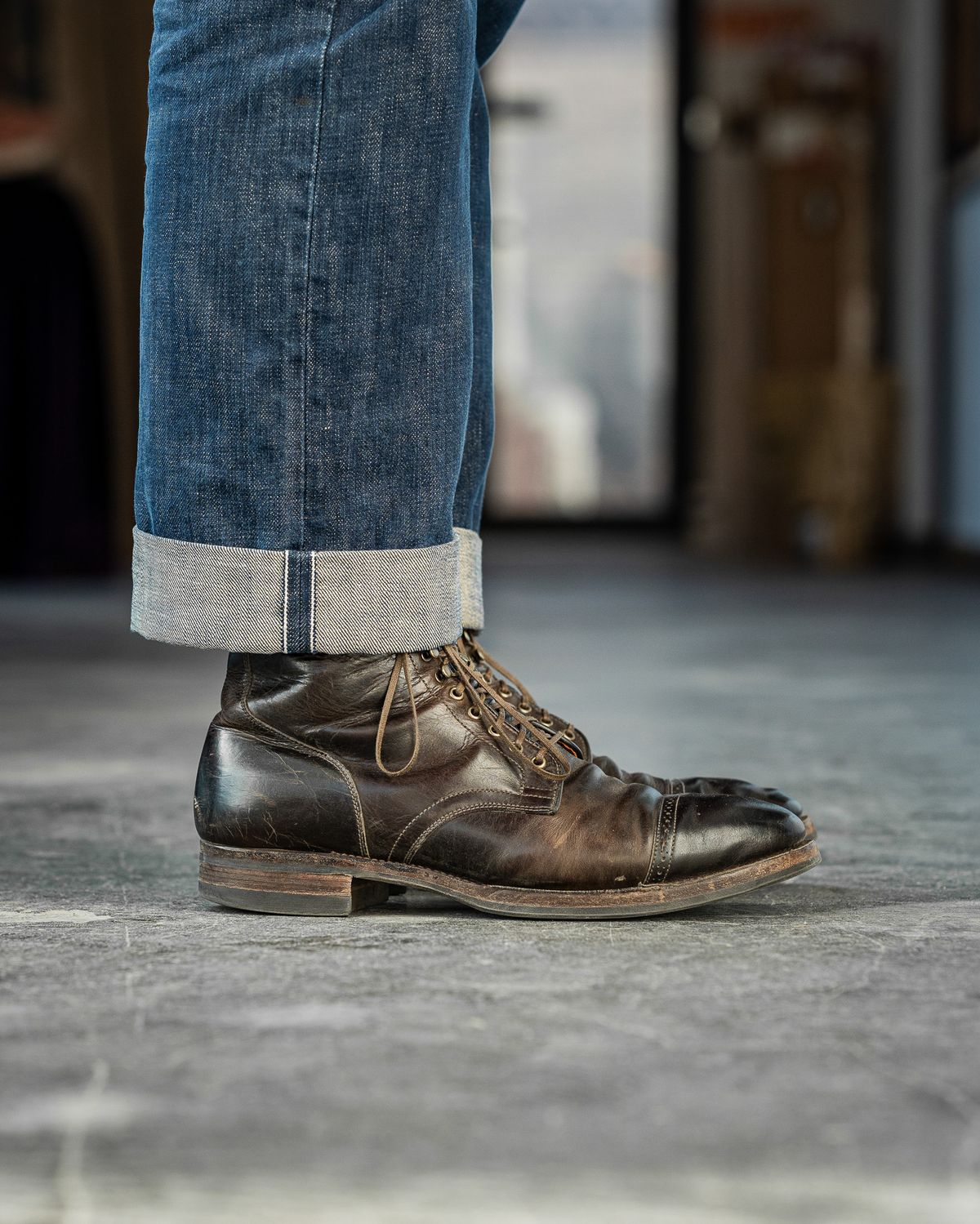 Photo by yuswang on February 1, 2025 of the Viberg Service Boot in Gallun Moose Viking Calf.