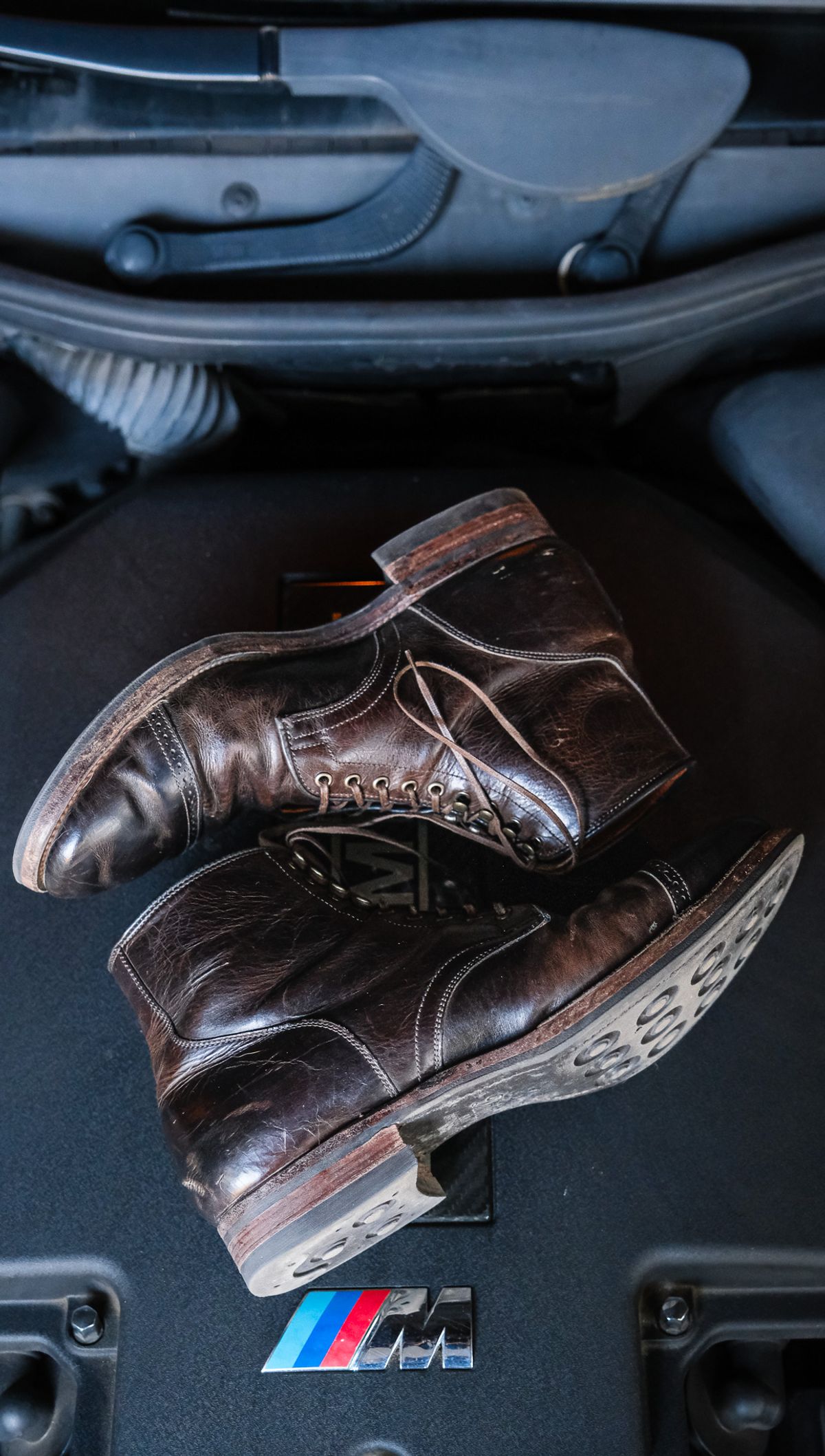 Photo by yuswang on January 24, 2025 of the Viberg Service Boot in Gallun Moose Viking Calf.