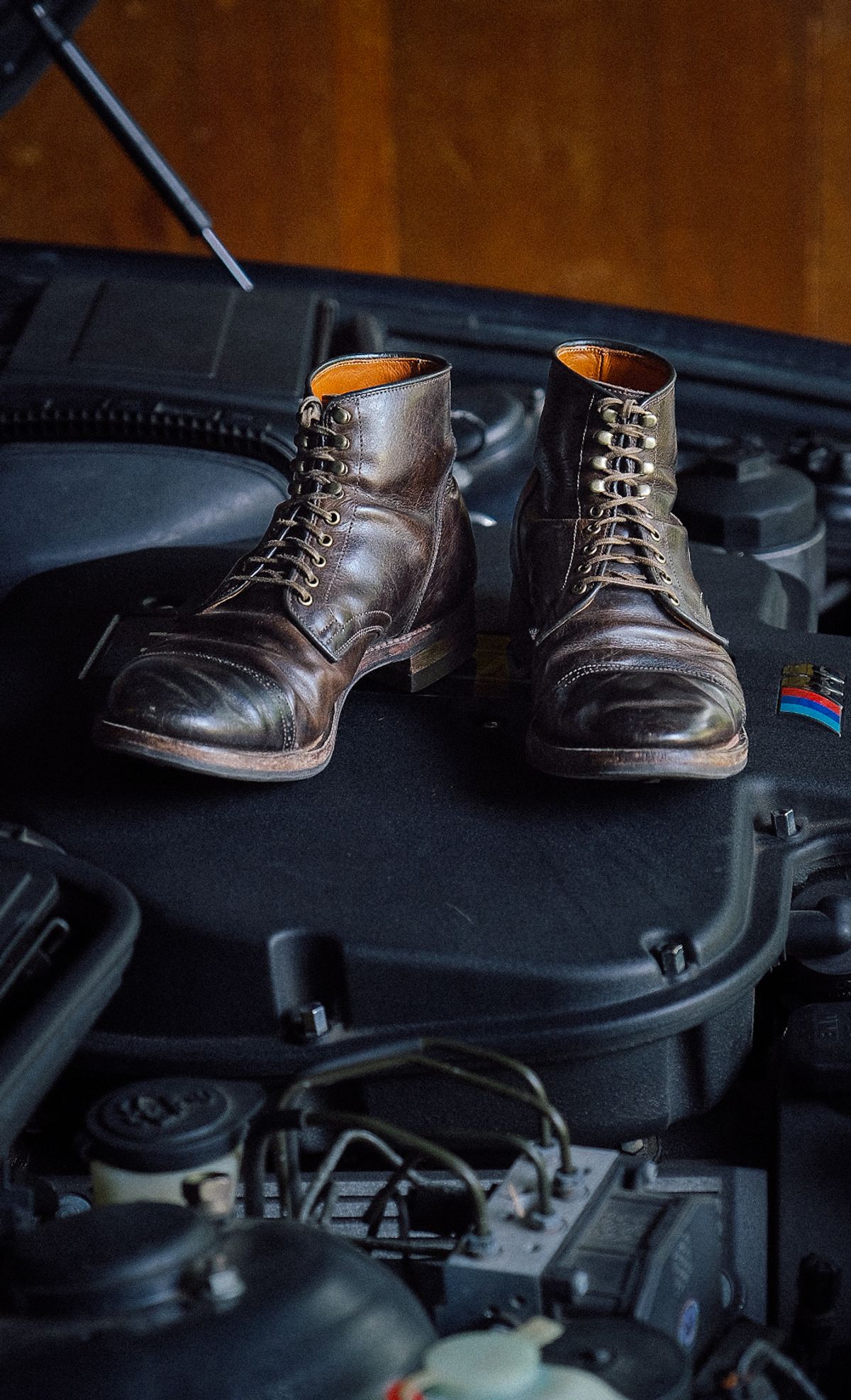 Photo by yuswang on February 26, 2025 of the Viberg Service Boot in Gallun Moose Viking Calf.
