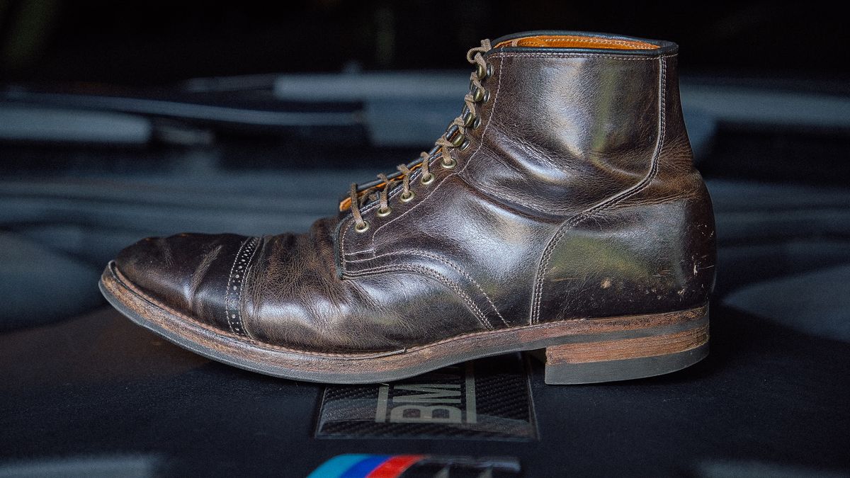 Photo by yuswang on February 26, 2025 of the Viberg Service Boot in Gallun Moose Viking Calf.
