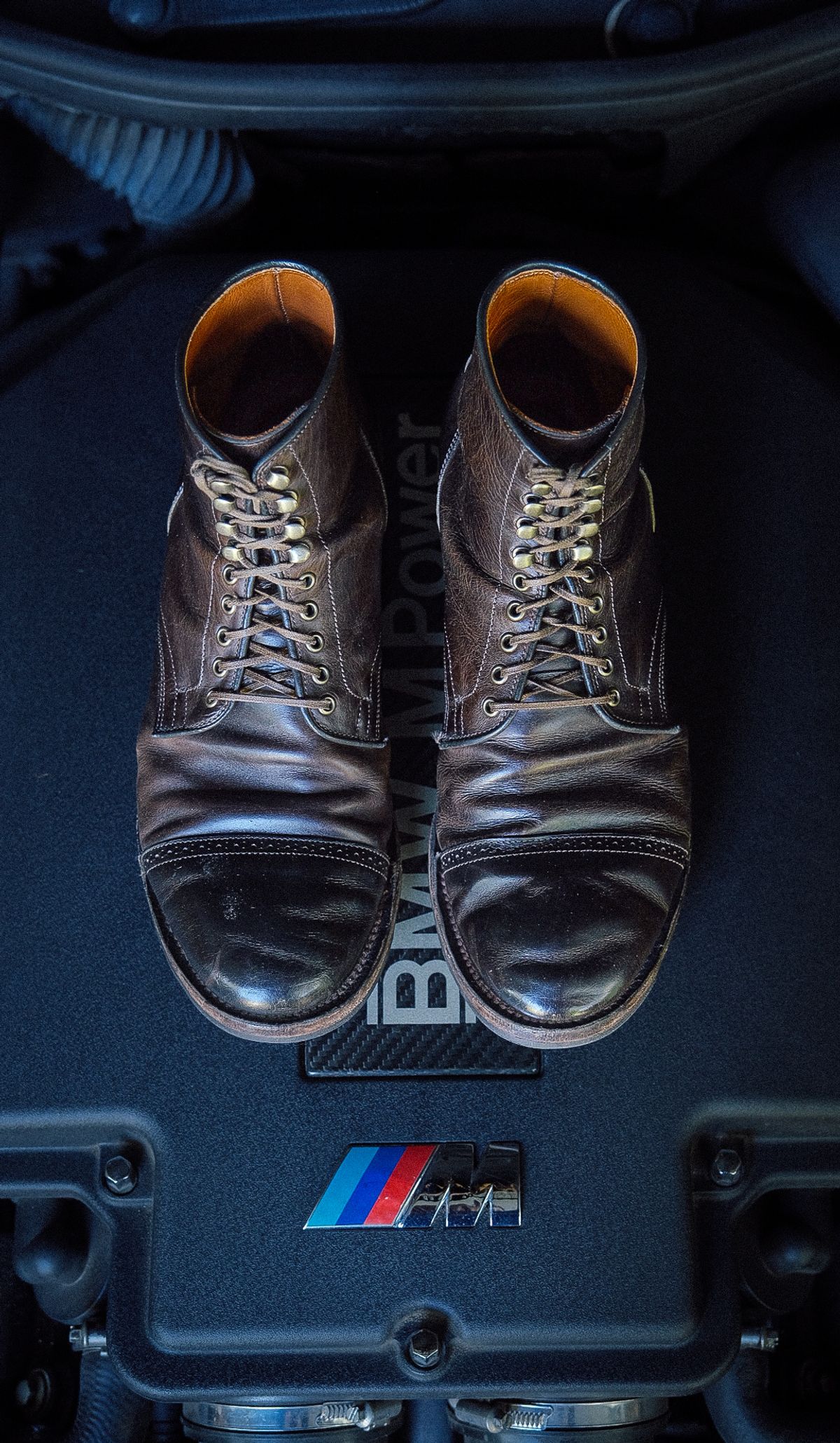 Photo by yuswang on February 26, 2025 of the Viberg Service Boot in Gallun Moose Viking Calf.