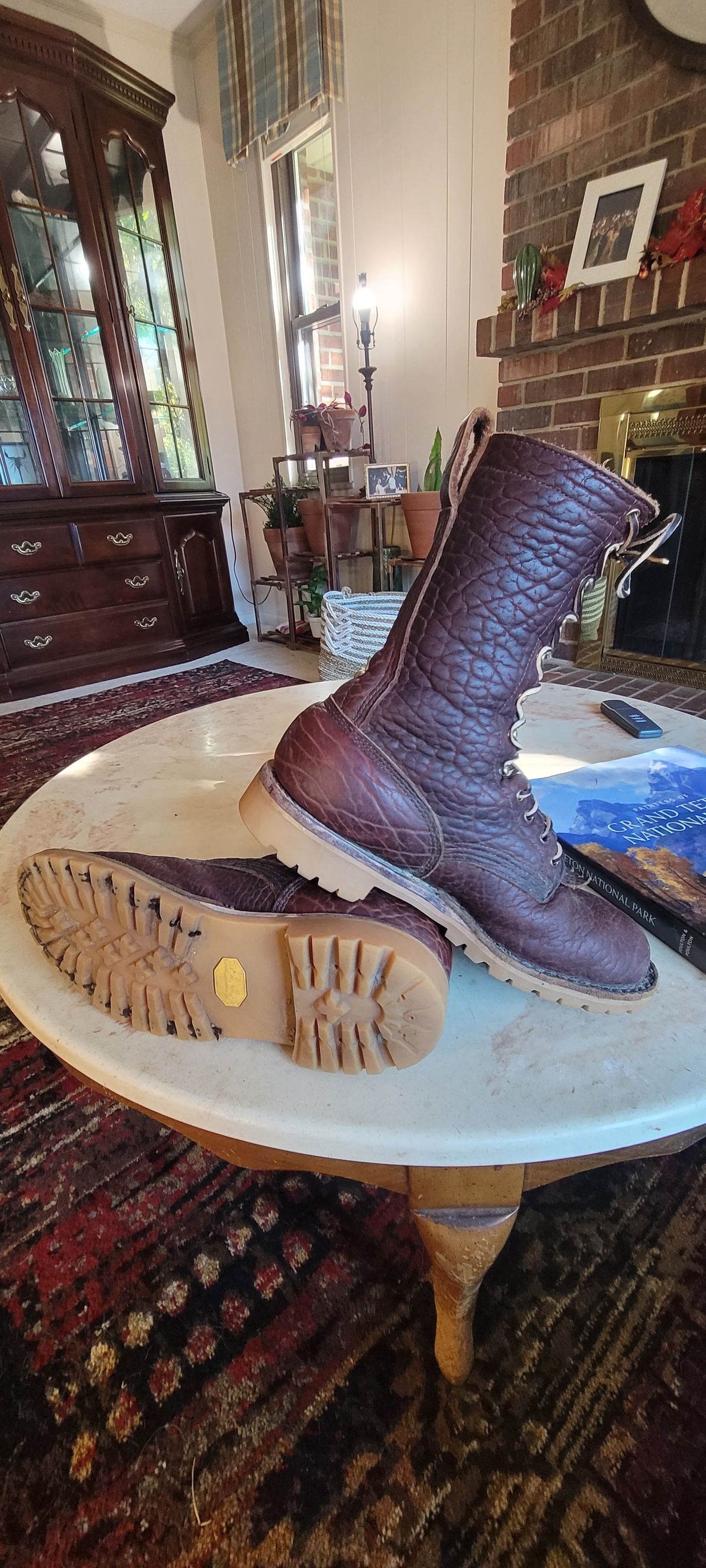 Photo by Cradd710 on November 10, 2024 of the JK Boots O.T. in Bison Smooth.