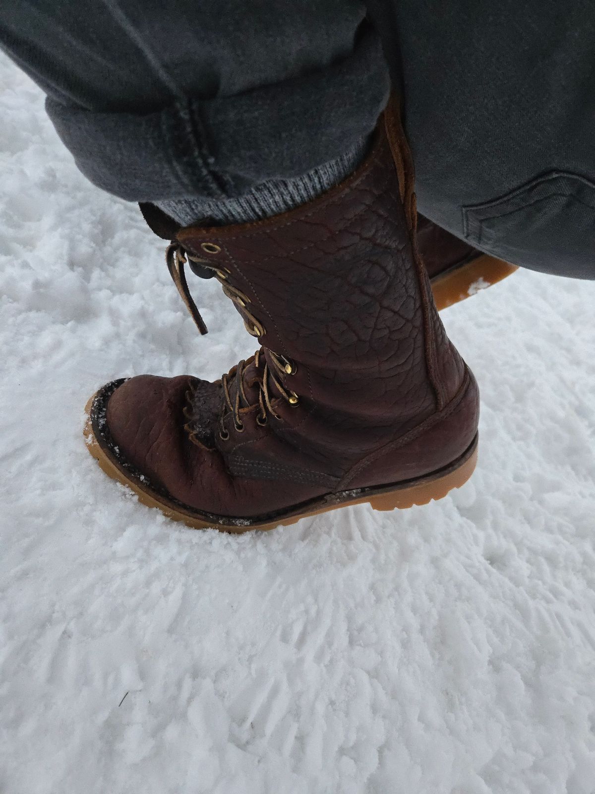 Photo by Cradd710 on January 10, 2025 of the JK Boots O.T. in Bison Smooth.