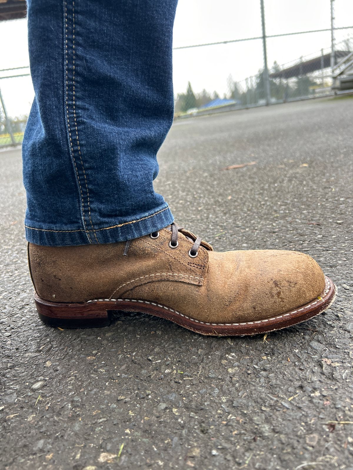 Photo by Steel02001 on December 24, 2023 of the Wolverine 1000 Mile Plain-Toe Boot in C.F. Stead Anthracite Waxed Roughout.