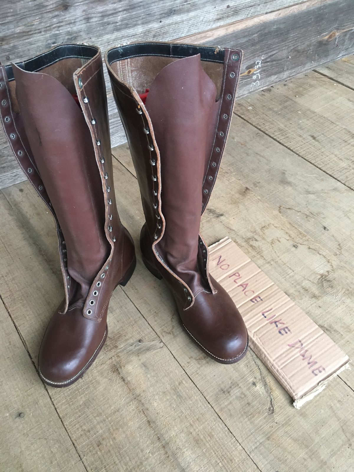 Photo by reothich on November 1, 2022 of the Star Brand 1930s 16-Inch Boots in Unknown Leather.