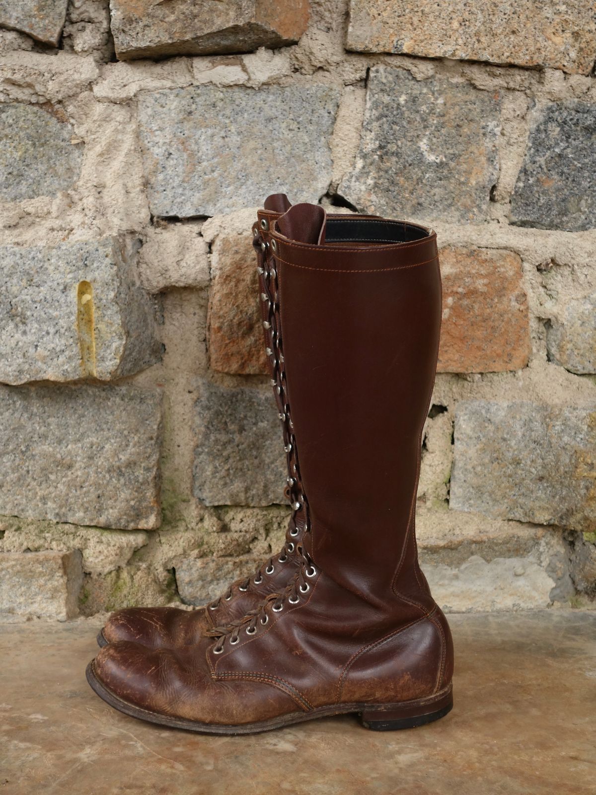 Photo by reothich on January 4, 2023 of the Star Brand 1930s 16-Inch Boots in Unknown Leather.