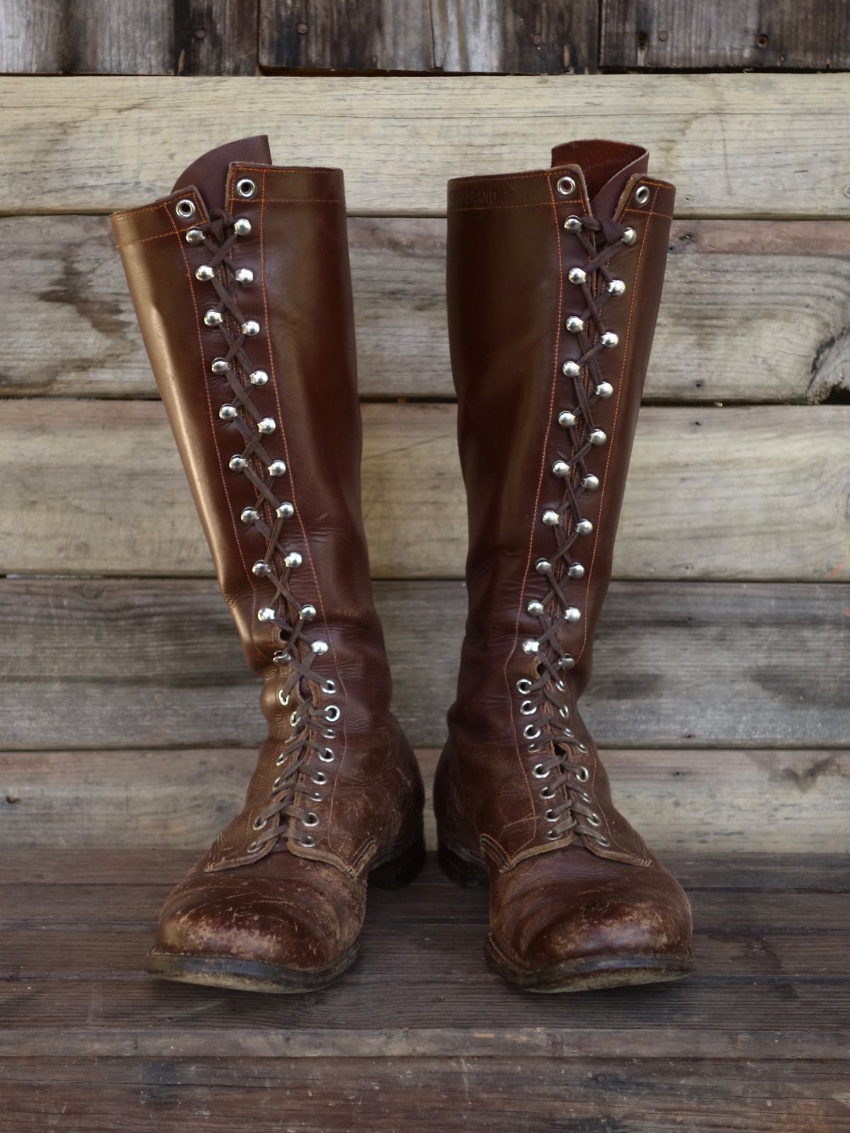 Photo by reothich on February 5, 2023 of the Star Brand 1930s 16-Inch Boots in Unknown Leather.