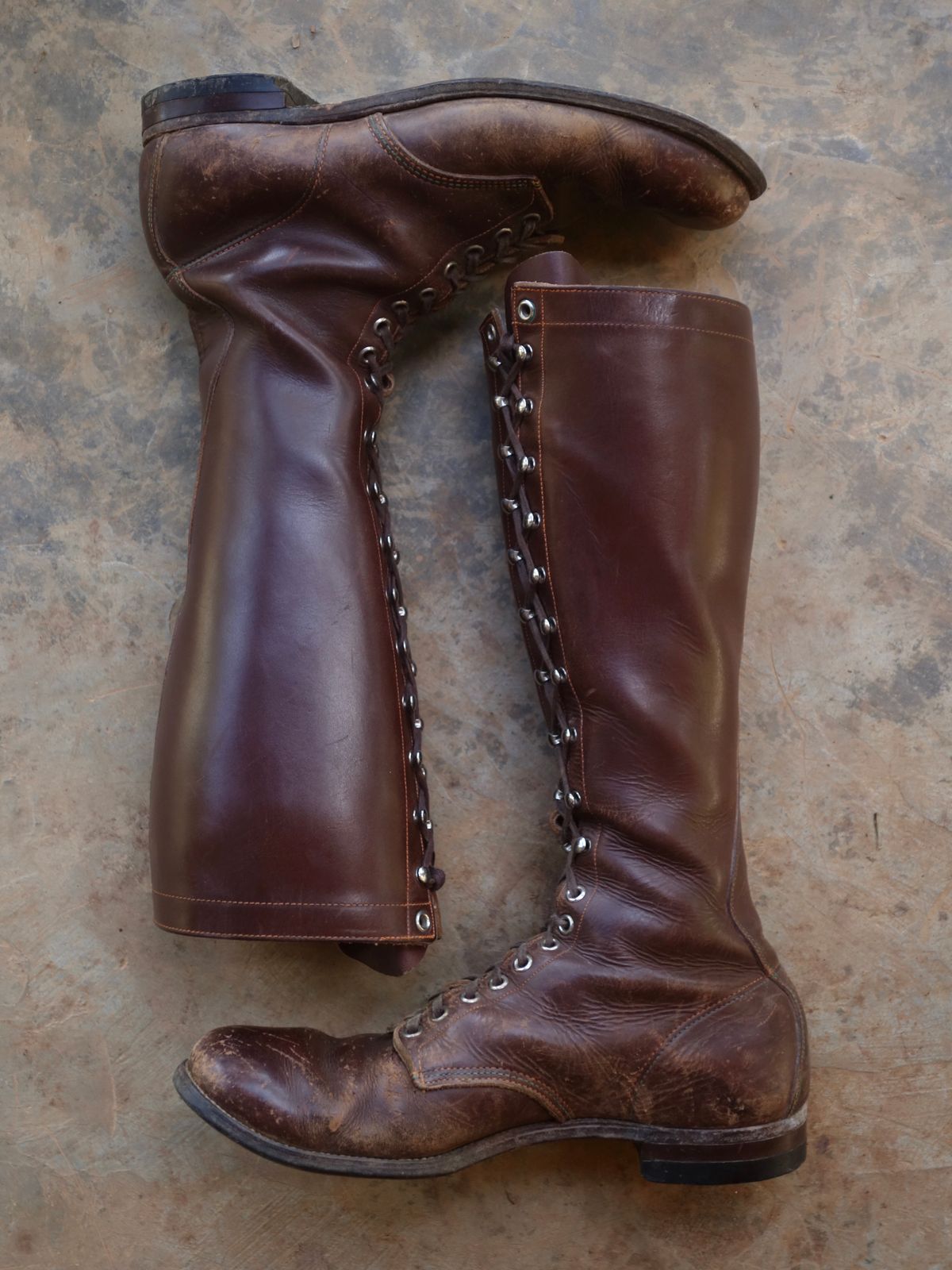 Photo by reothich on February 5, 2023 of the Star Brand 1930s 16-Inch Boots in Unknown Leather.