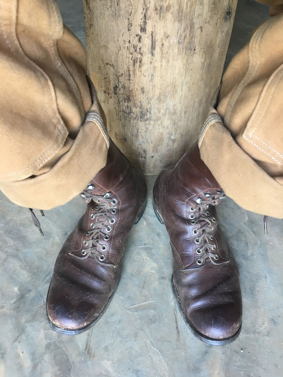 Photo by reothich on February 22, 2023 of the Star Brand 1930s 16-Inch Boots in Unknown Leather.