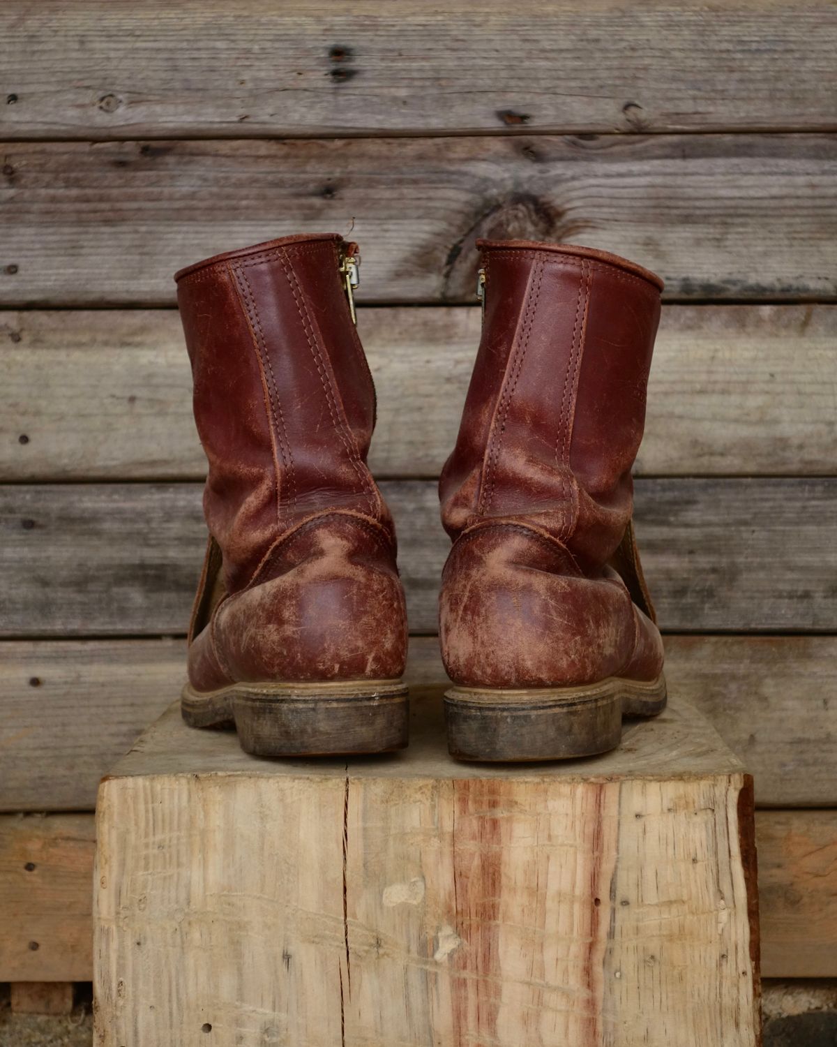 Photo by reothich on March 2, 2026 of the Carolina 390 in Red Dog Leather.