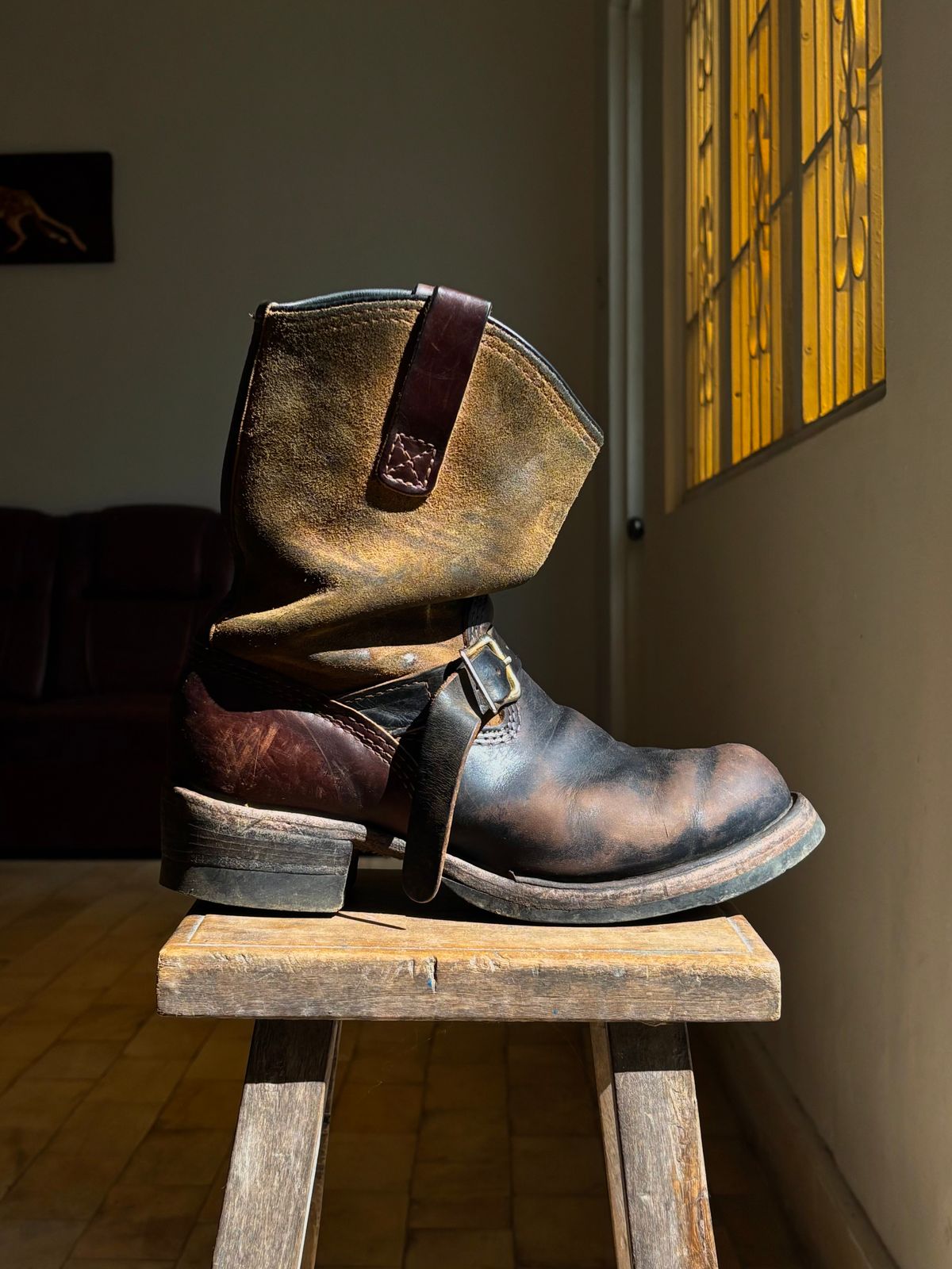 Photo by reothich on January 11, 2026 of the Wesco Morrison in Horween Black Chromexcel Horsehide & Horween Brown Chromexcel Horsehide.