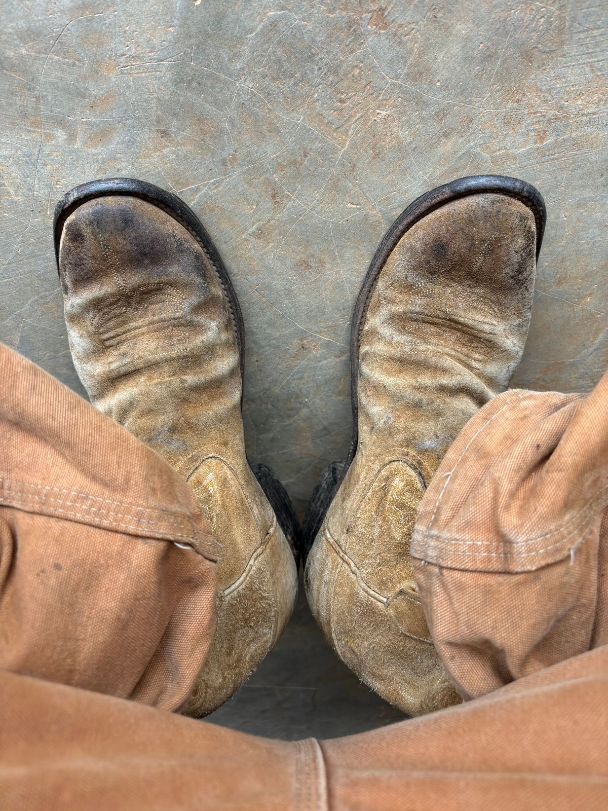 Photo by reothich on February 25, 2025 of the Rios of Mercedes Cowboy Boots in Lickety Split.