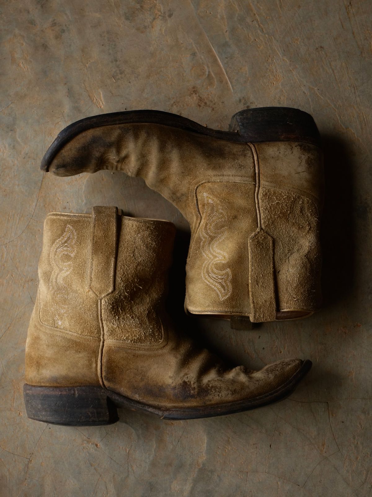 Photo by reothich on March 30, 2025 of the Rios of Mercedes Cowboy Boots in Lickety Split.