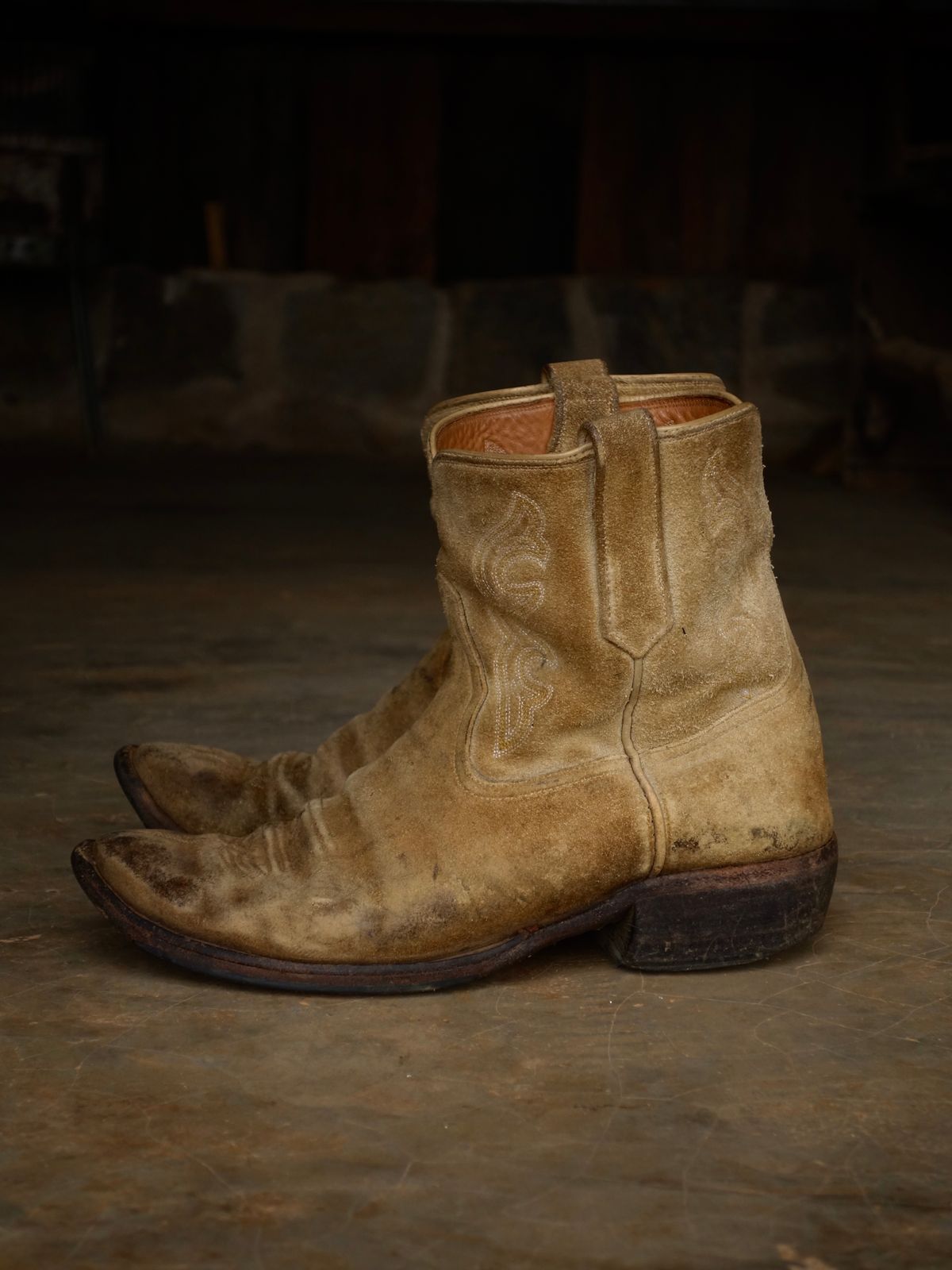 Photo by reothich on March 30, 2025 of the Rios of Mercedes Cowboy Boots in Lickety Split.