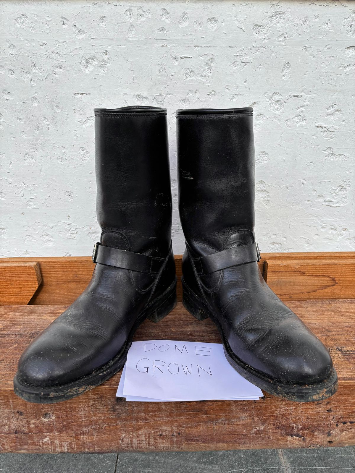 Photo by reothich on November 5, 2023 of the Herman Survivor Engineer Boots in Black Leather.