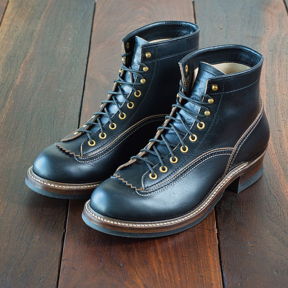Photo by selvedge.and.boots on November 12, 2023 of the John Lofgren Donkey Puncher Boots in Horween Black Chromexcel.