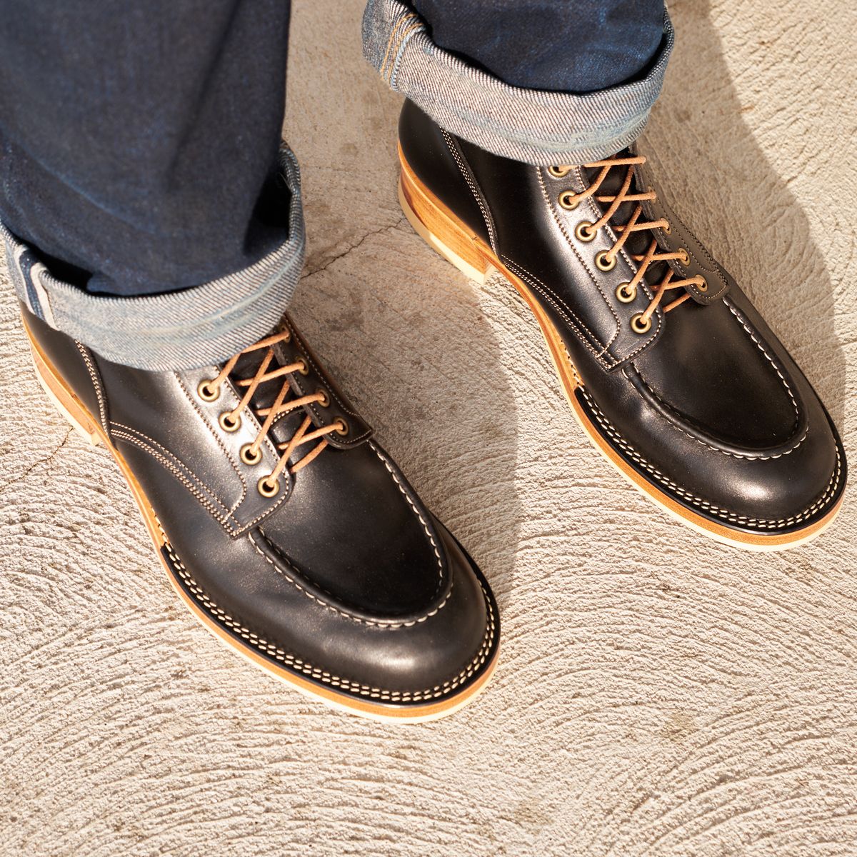 Photo by selvedge.and.boots on February 20, 2025 of the Onderhoud MC01 Moc Toe Boot in Maryam Black TPR Horsebutt.