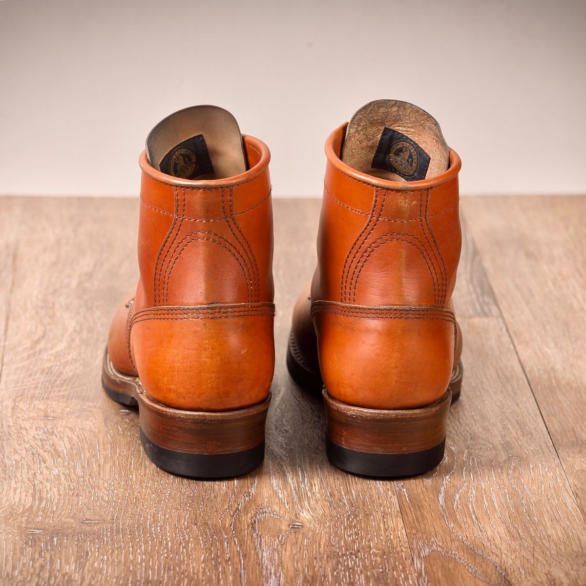 Photo by selvedge.and.boots on November 3, 2024 of the John Lofgren Steel Gang in Shinki Camel Horsebutt.