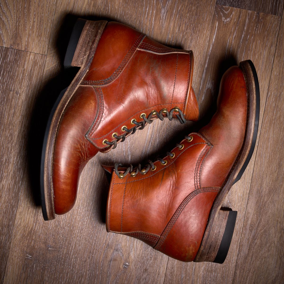 Photo by selvedge.and.boots on February 2, 2025 of the John Lofgren Steel Gang in Shinki Camel Horsebutt.