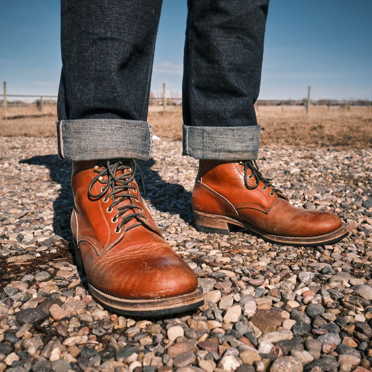 Photo by selvedge.and.boots on February 28, 2025 of the John Lofgren Steel Gang in Shinki Camel Horsebutt.