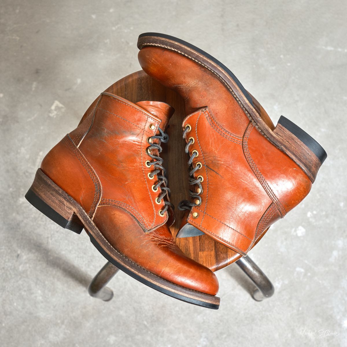 Photo by selvedge.and.boots on March 30, 2025 of the John Lofgren Steel Gang in Shinki Camel Horsebutt.