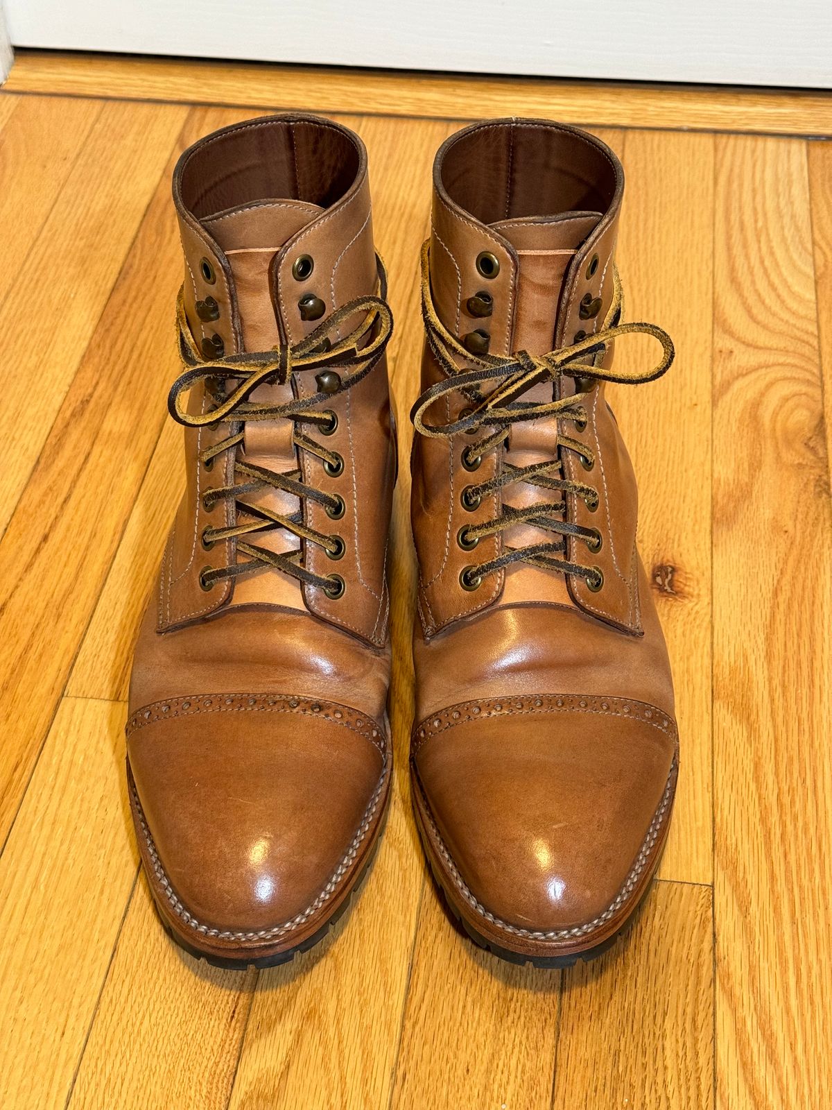 Photo by christianr on February 5, 2024 of the Blkbrd Shoemaker Rudiger Service Boot in Maryam Natural TPR Horsebutt.