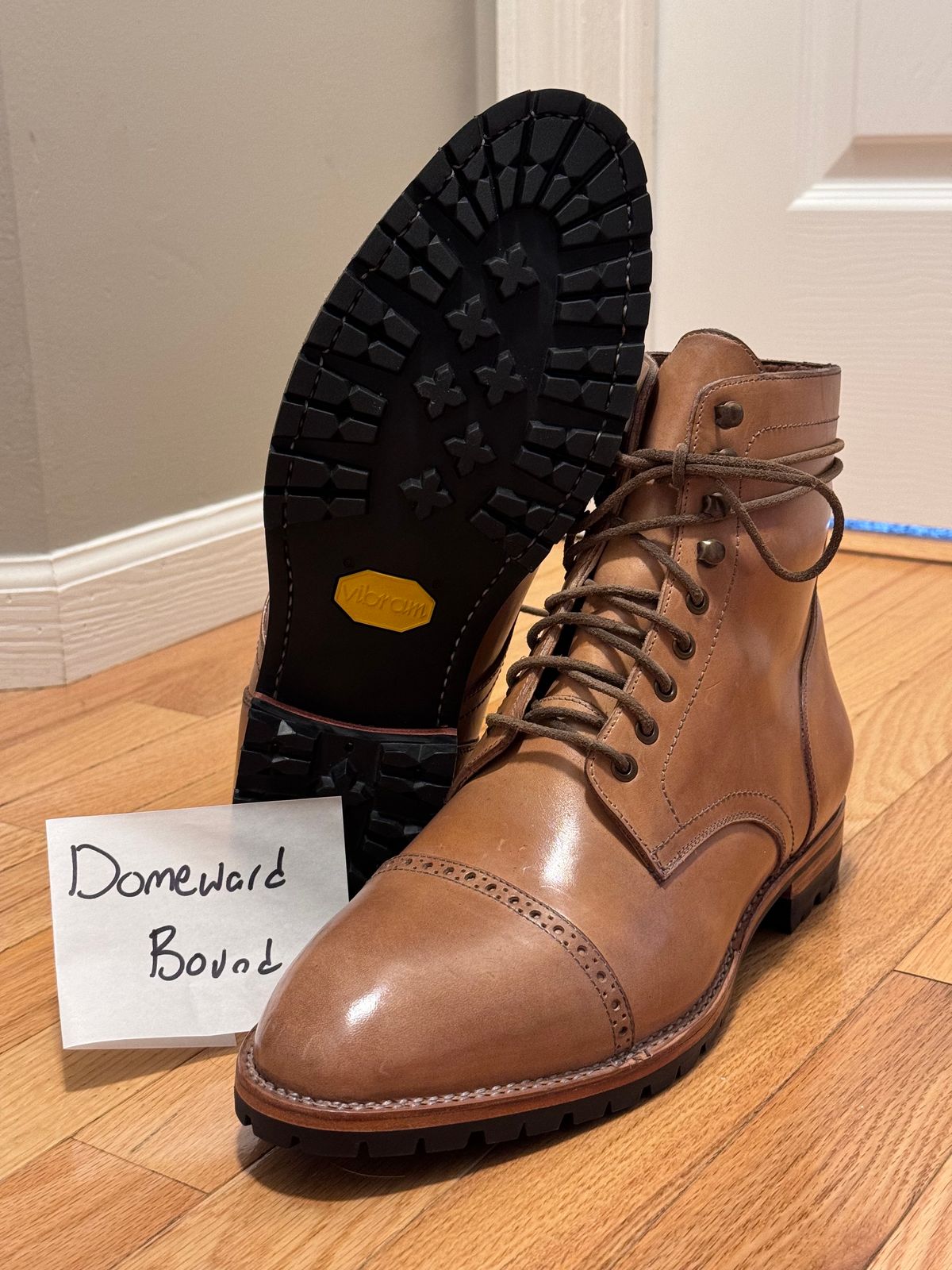 Photo by christianr on October 2, 2023 of the Blkbrd Shoemaker Rudiger Service Boot in Maryam Natural TPR Horsebutt.