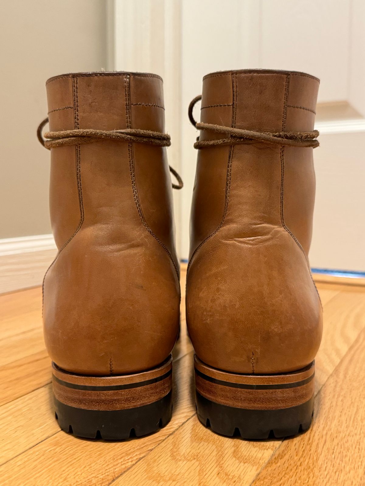 Photo by christianr on November 2, 2023 of the Blkbrd Shoemaker Rudiger Service Boot in Maryam Natural TPR Horsebutt.