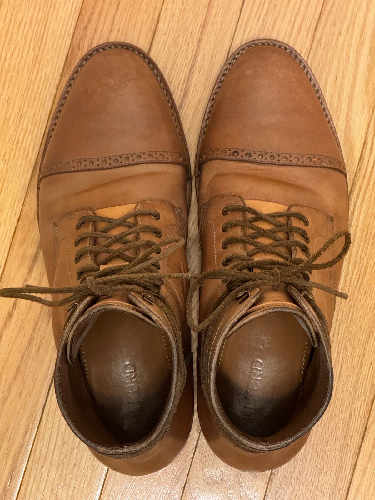 Photo by christianr on December 5, 2023 of the Blkbrd Shoemaker Rudiger Service Boot in Maryam Natural TPR Horsebutt.