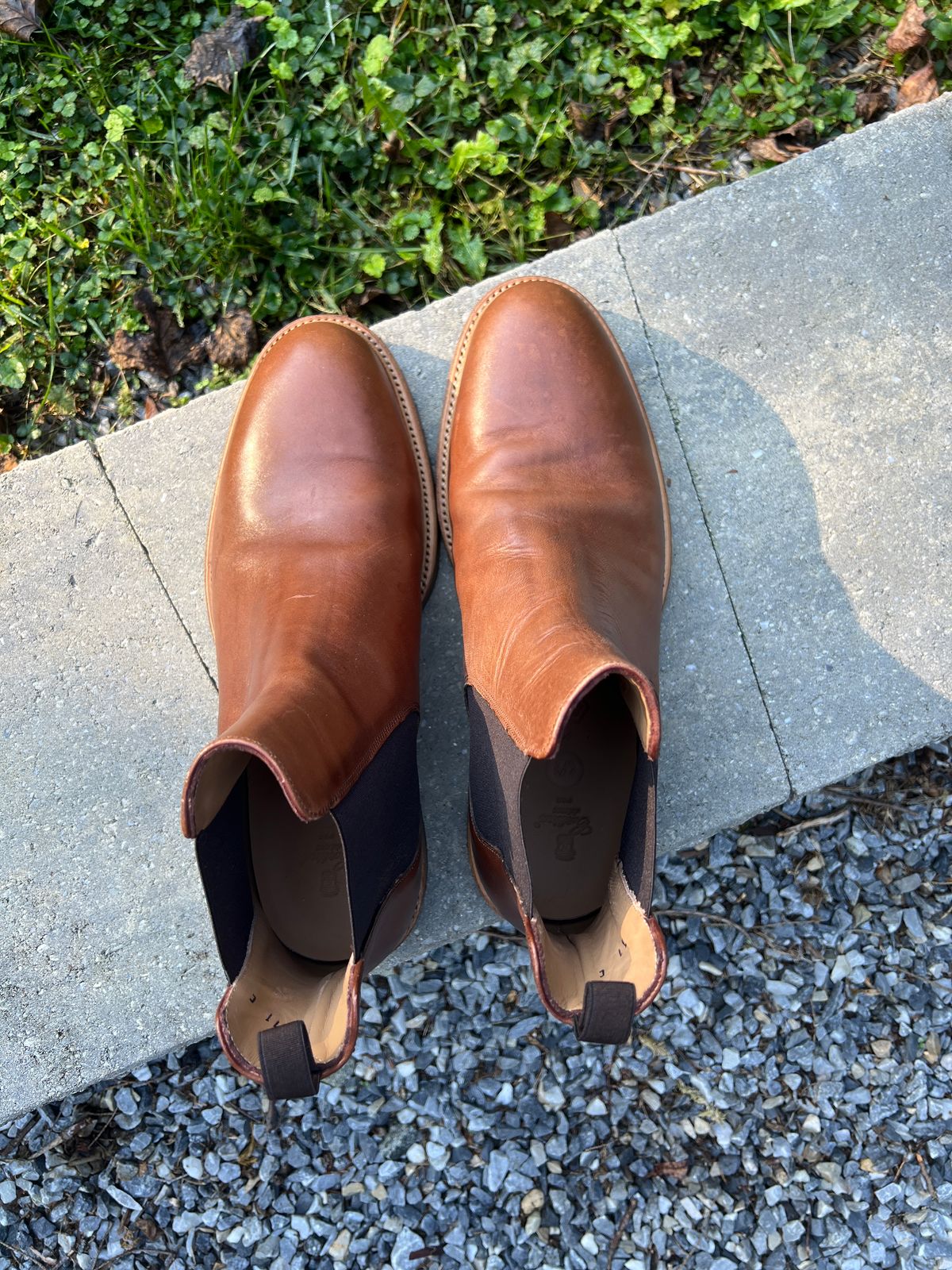 Photo by Benjamnb on October 14, 2024 of the Rider Boot Co. Fritz in Maryam Toscanello Horsebutt.