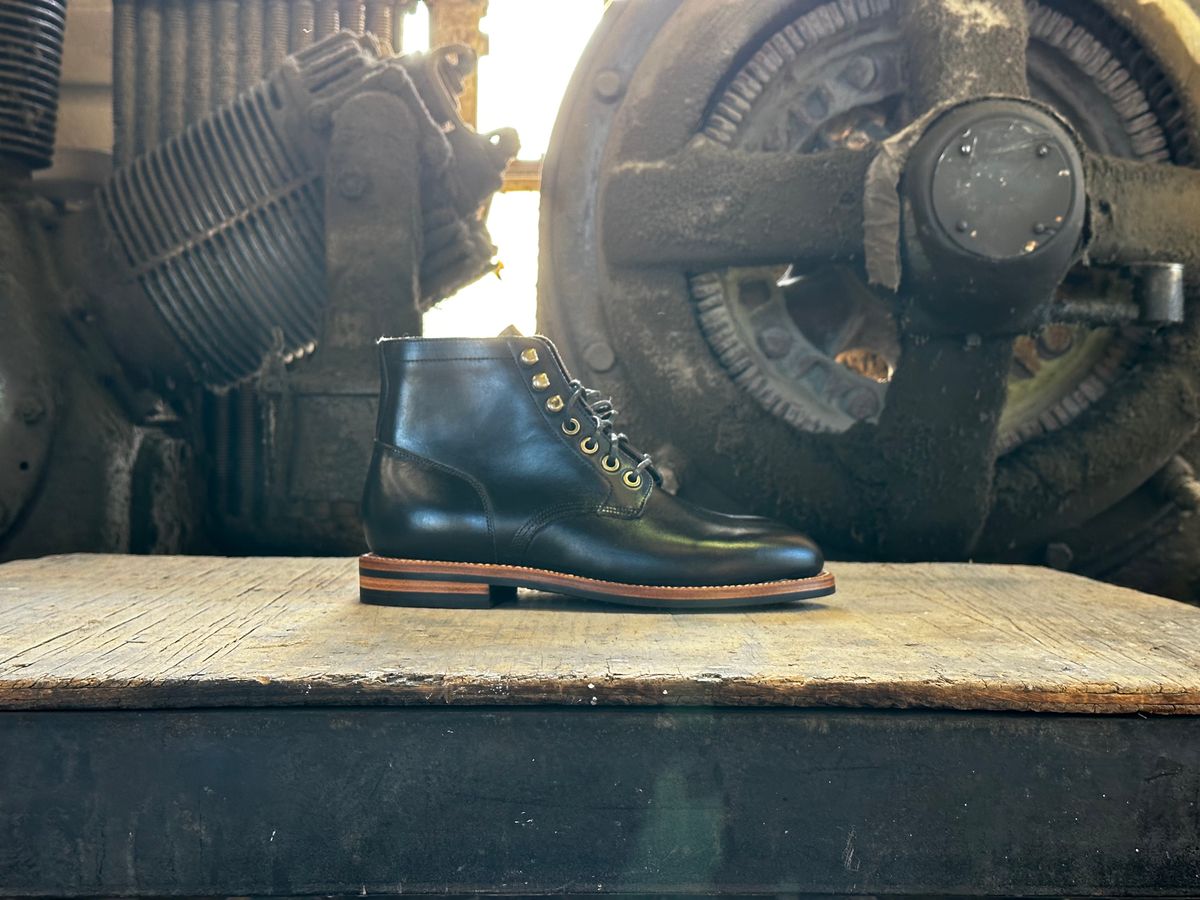 Photo by lydialove on October 4, 2023 of the Grant Stone Nora Boot in Horween Black Chromexcel.