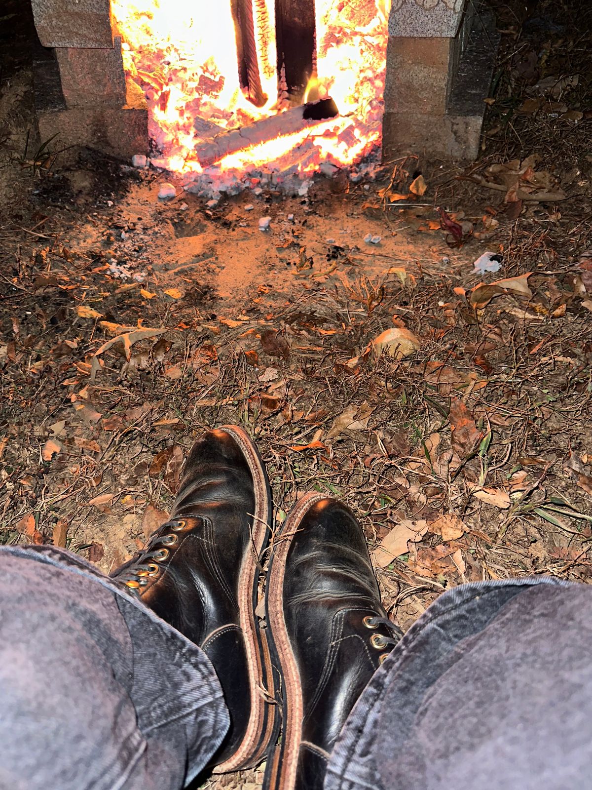 Photo by lydialove on November 13, 2023 of the Grant Stone Nora Boot in Horween Black Chromexcel.