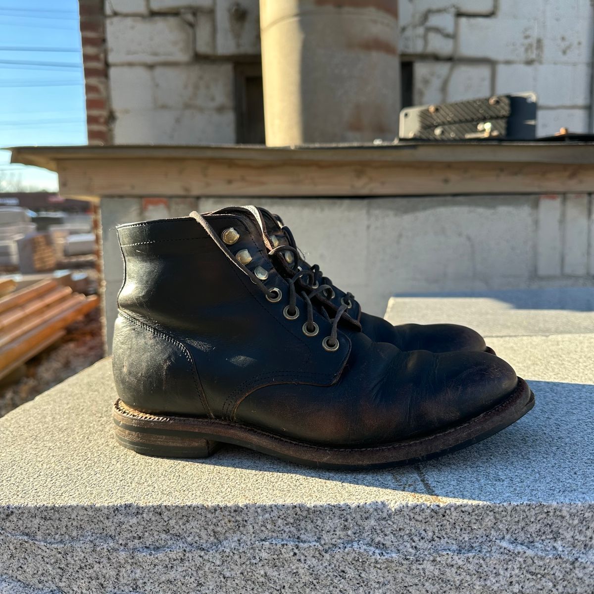 Photo by lydialove on February 5, 2024 of the Grant Stone Nora Boot in Horween Black Chromexcel.