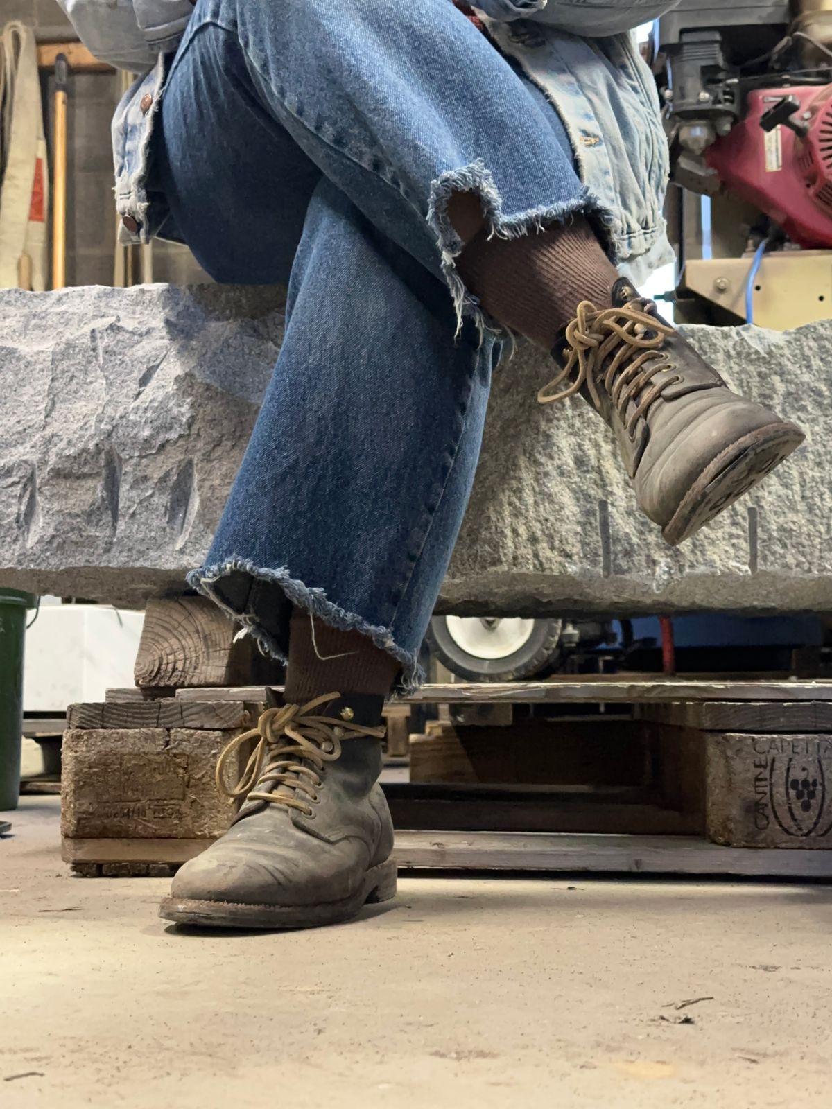 Photo by lydialove on March 1, 2024 of the Grant Stone Nora Boot in Horween Black Chromexcel.