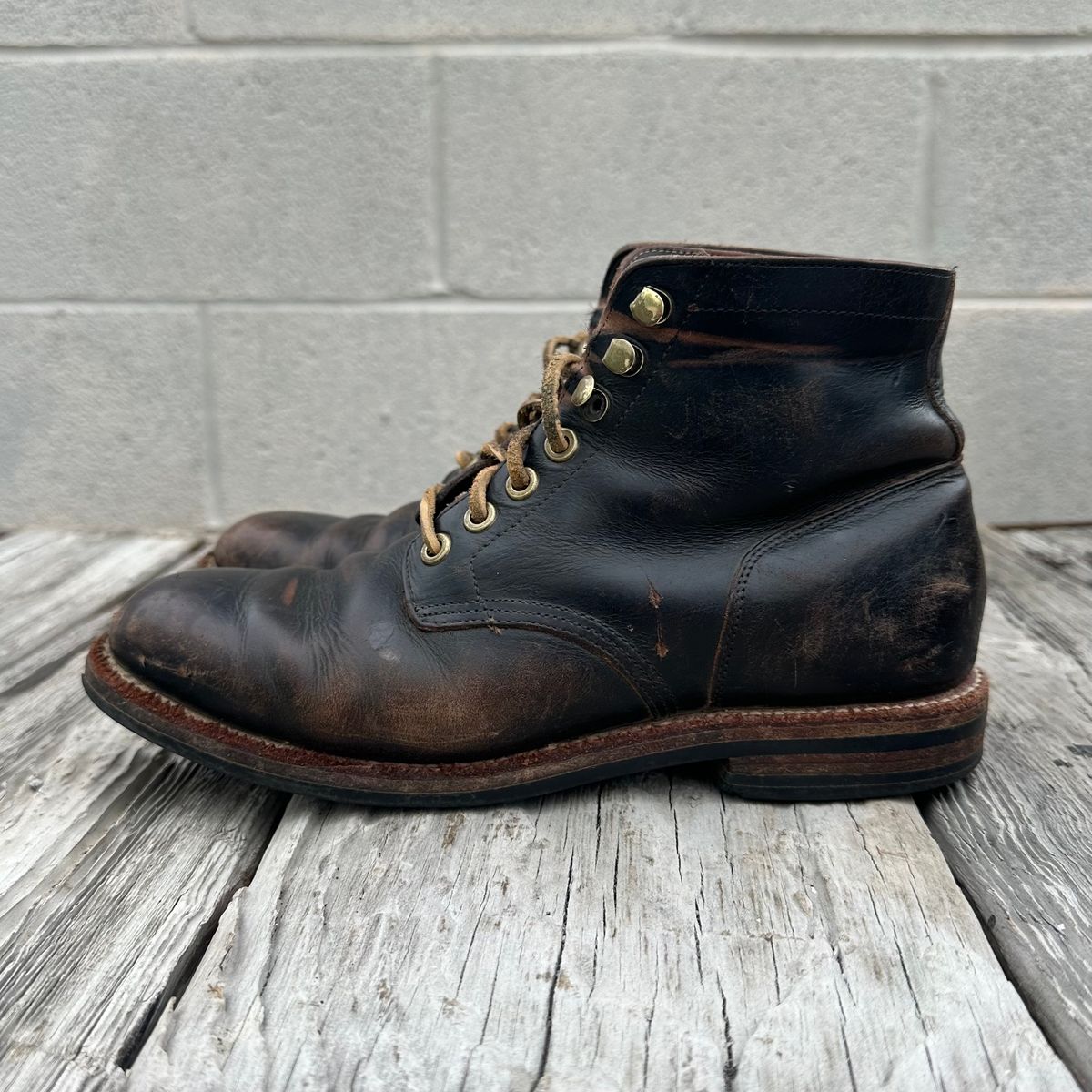Photo by lydialove on April 1, 2024 of the Grant Stone Nora Boot in Horween Black Chromexcel.